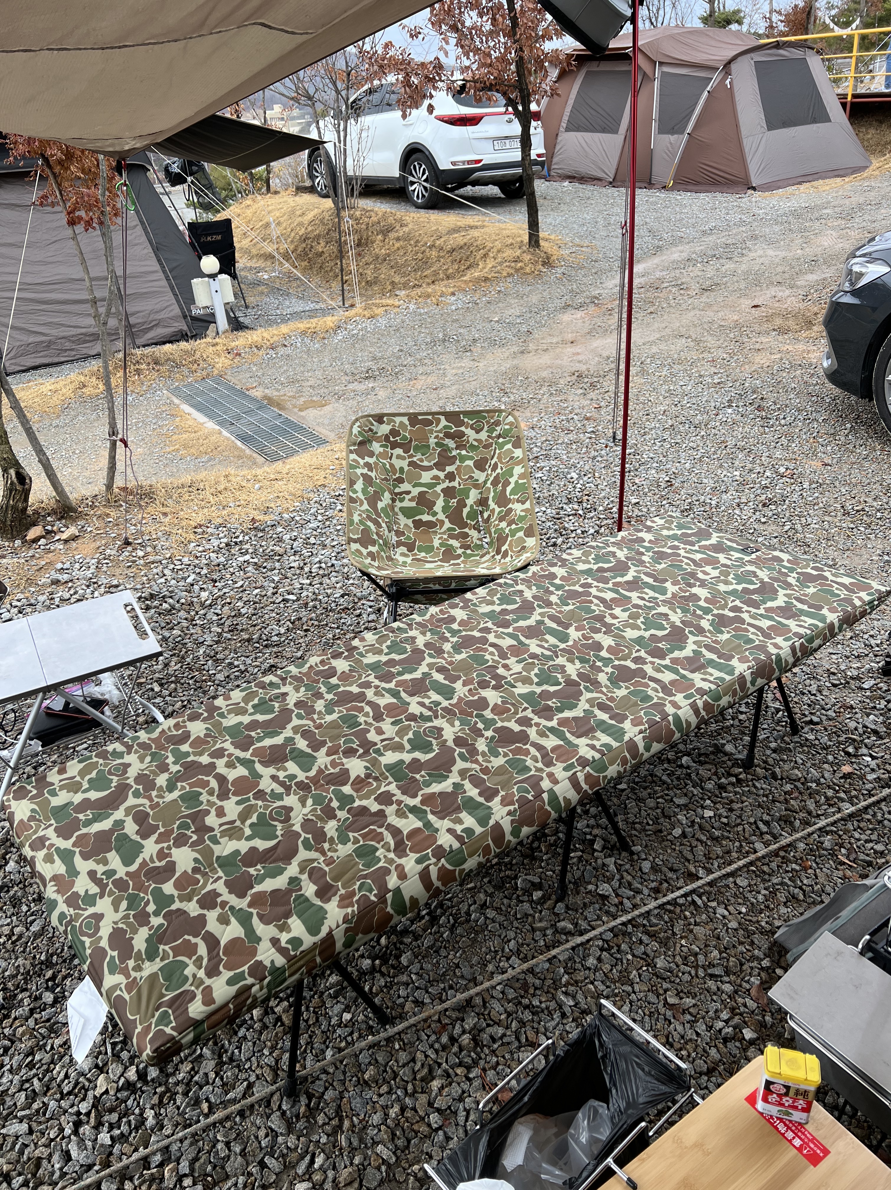 Helinox Tactical Chair Duck Camo, Helinox Tactical Chair Multicam 착용 스타일 - 2