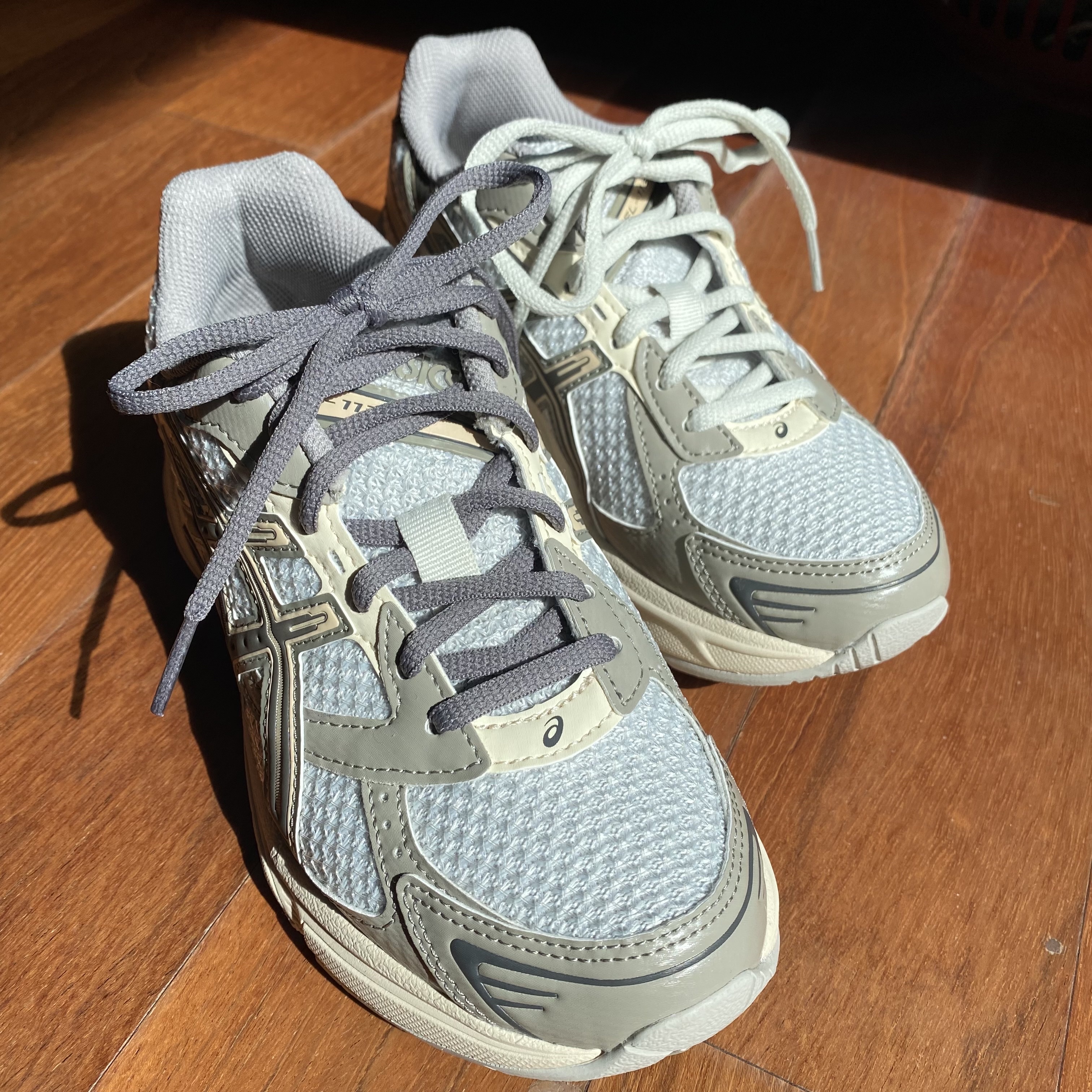 Asics x I4P Gel-1130 Glacier Grey Mink 착용 스타일