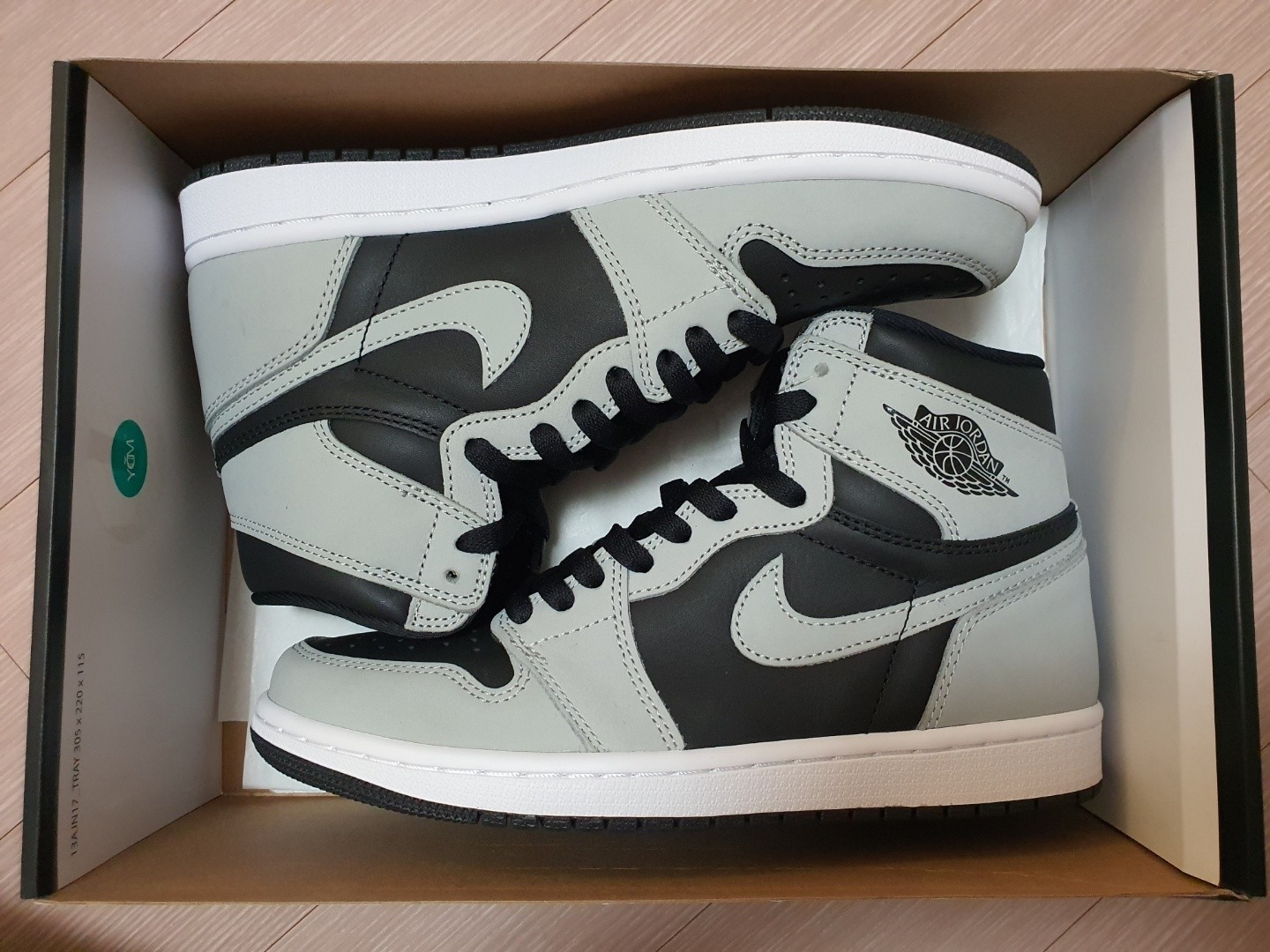 Jordan 1 Retro High OG Shadow 2.0 착용 스타일 - 1