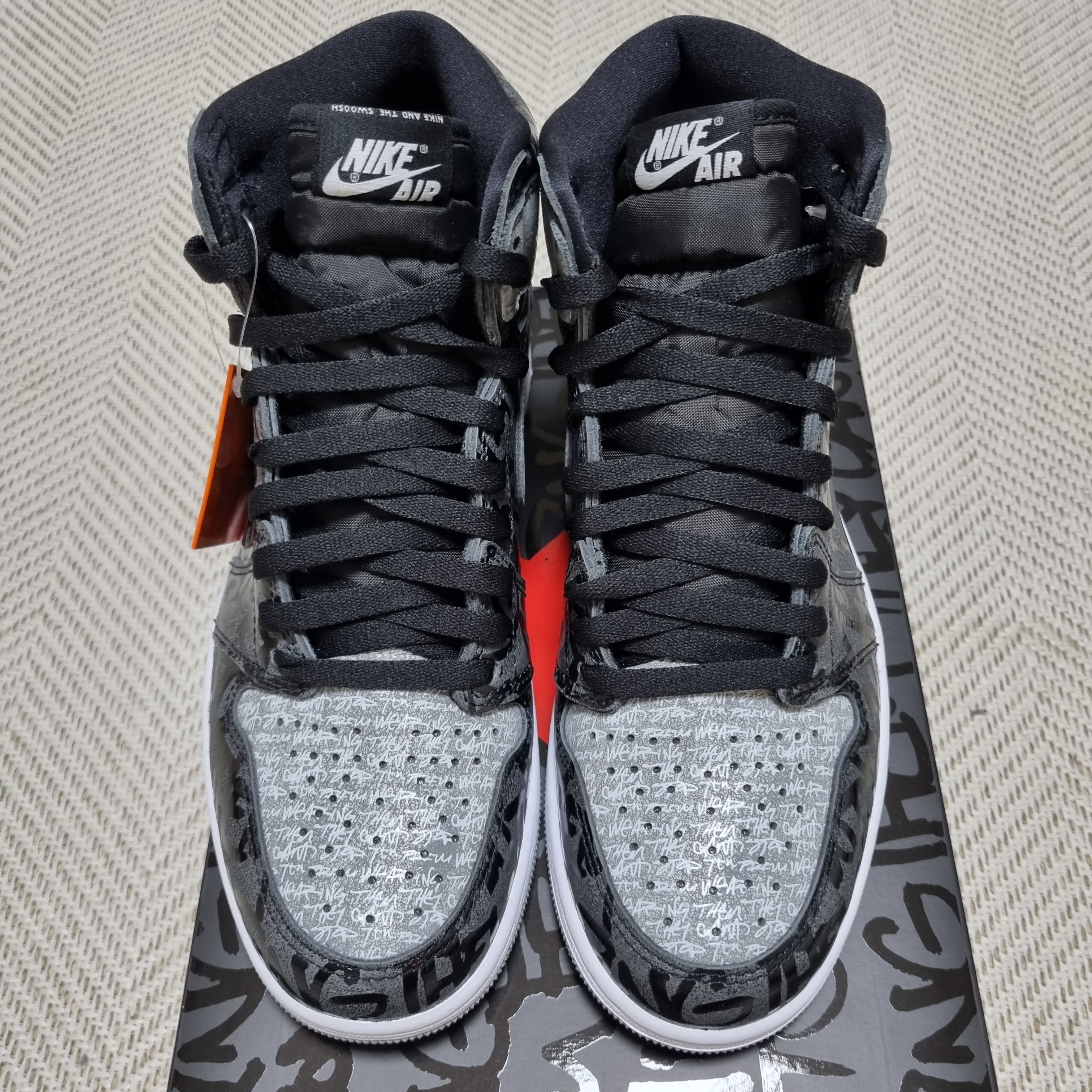 Jordan 1 Retro High OG Rebellionaire 착용 스타일 - 2