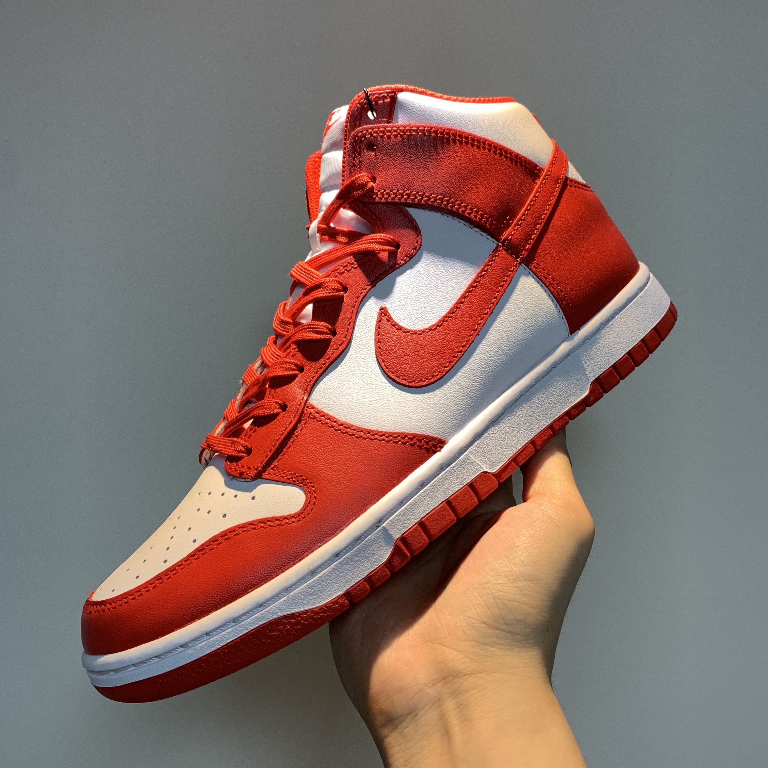 Nike Dunk High Retro Championship White and Red 착용 스타일