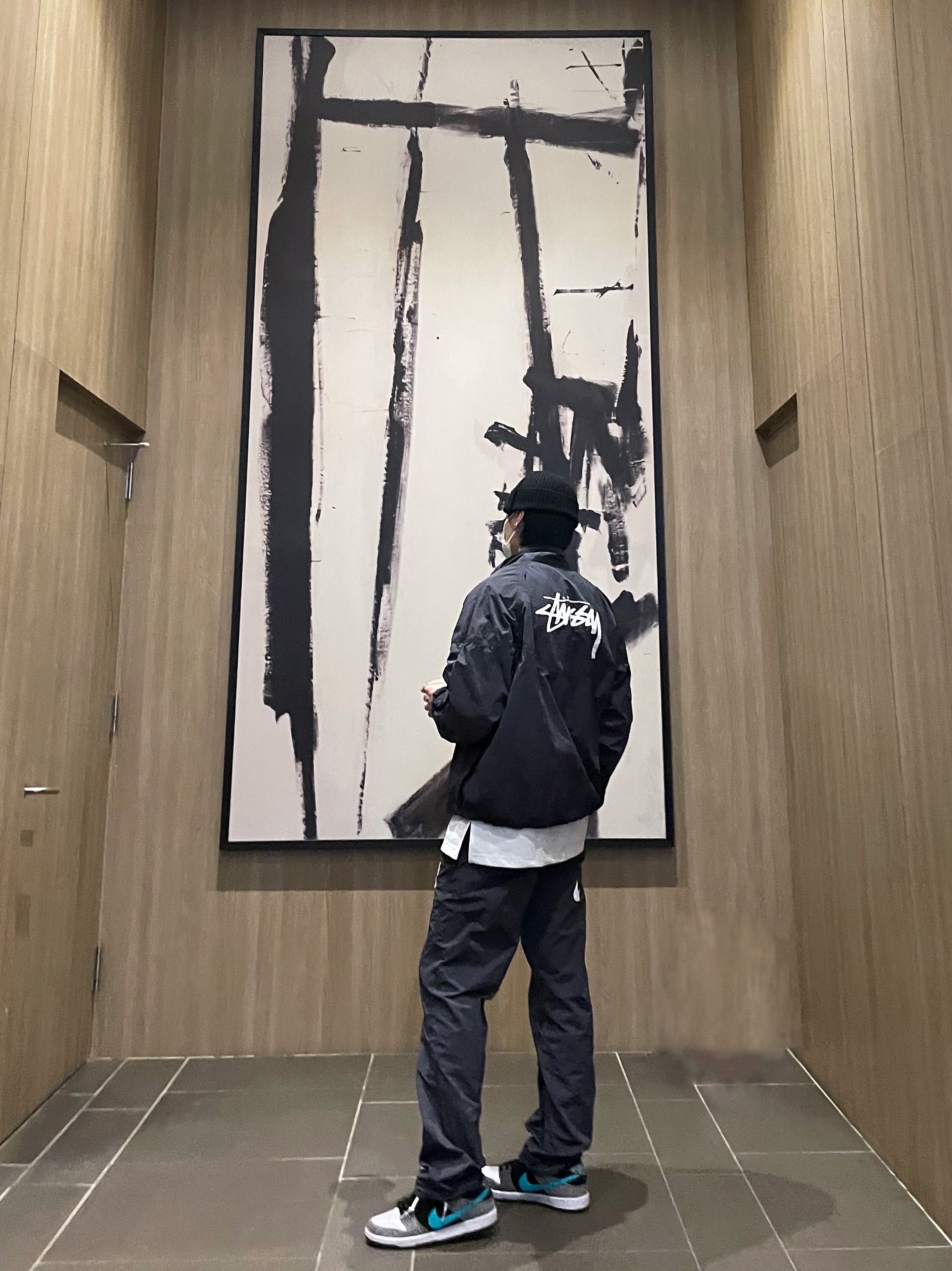 Nike x Stussy Beach Pants Off Noir, Nike x Stussy Windrunner Jacket Off Noir 착용 스타일
