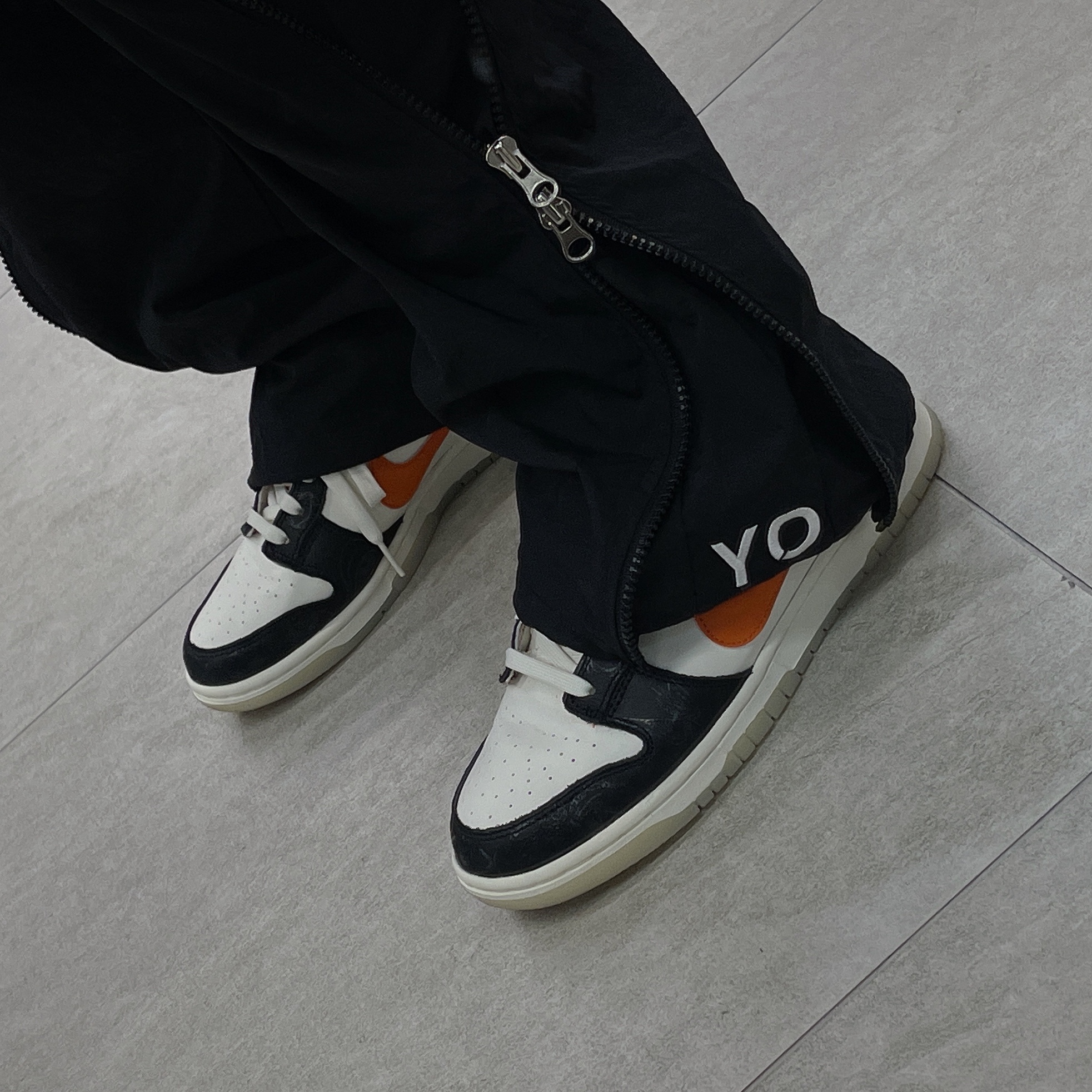 Nike Dunk Low Retro PRM Halloween 착용 스타일
