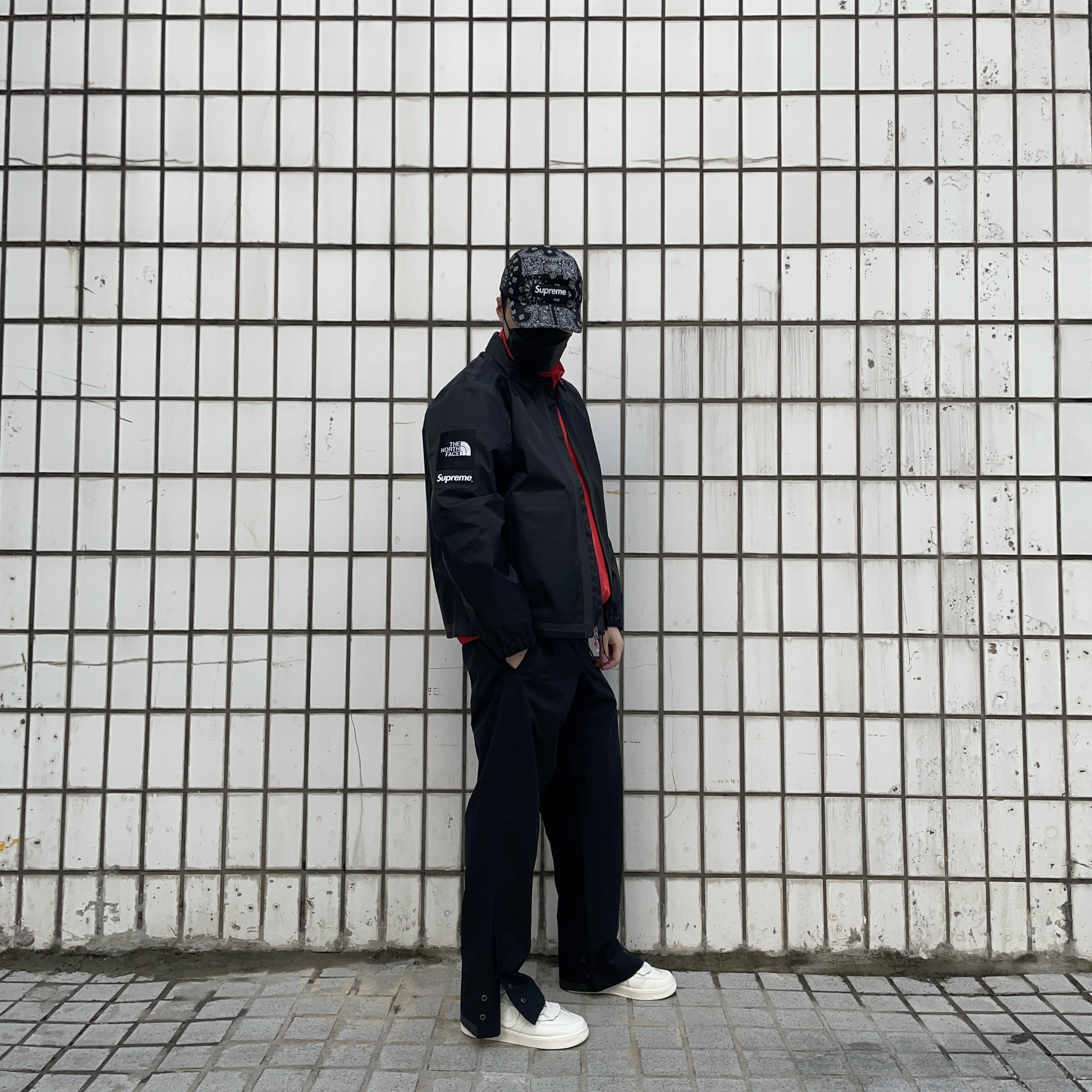 Supreme x The North Face Summit Series Outer Tape Seam Coaches Jacket Black - 21SS, Supreme Bandana Camp Cap Black - 21SS 착용 스타일