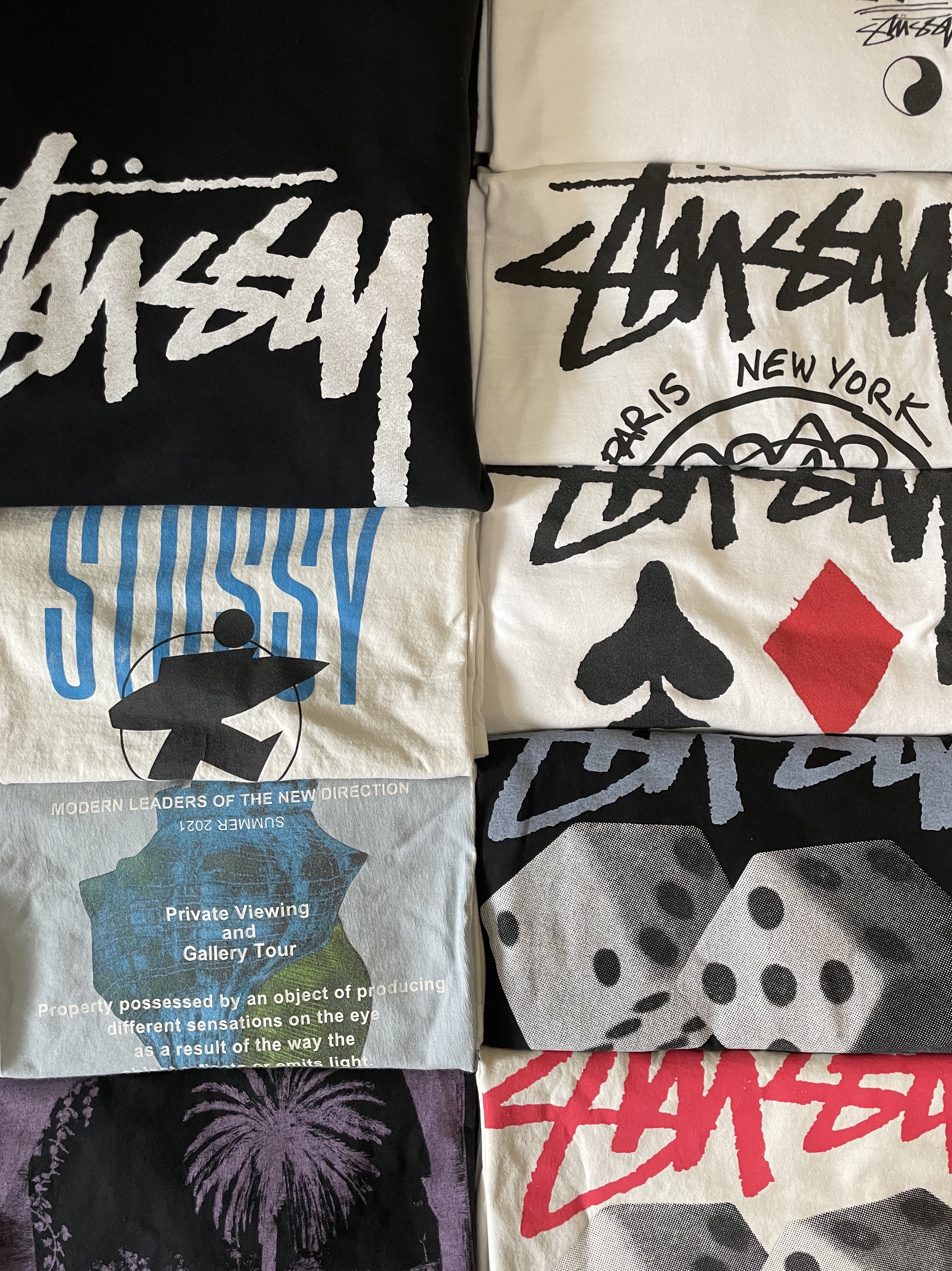 Stussy x Our Legacy Crown LS T-Shirt White, Stussy x Our Legacy Yin Yang Pig. Dyed Hood Black 착용 스타일