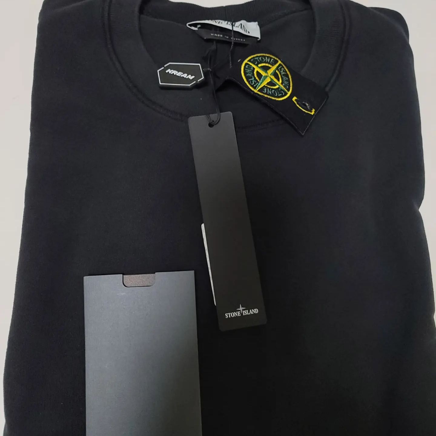 Stone Island 63020 Crewneck Sweatshirt Black - 21FW 착용 스타일