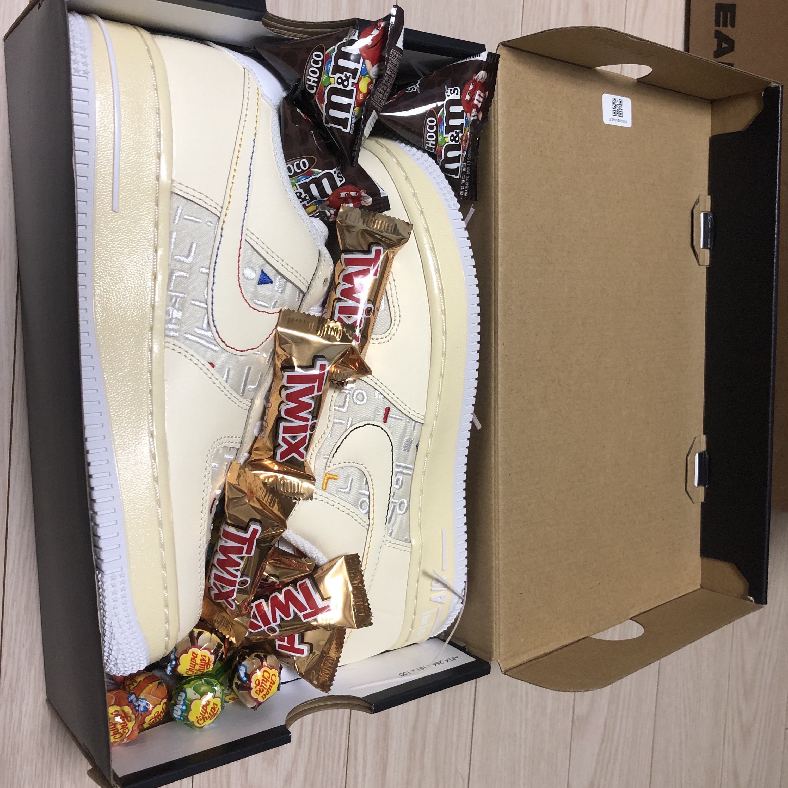 (W) Nike Air Force 1 '07 LV8 Hangul Day 착용 스타일 - 4