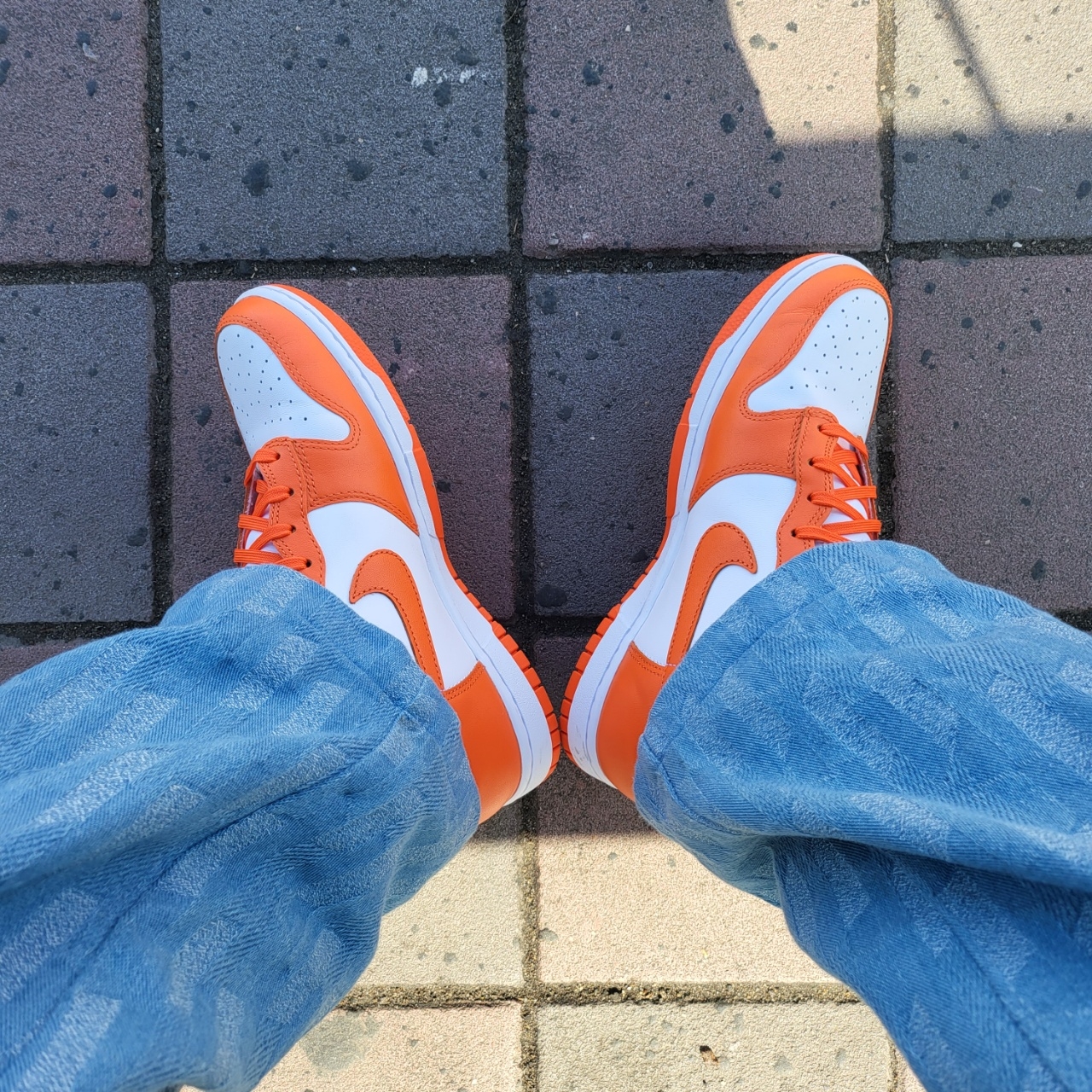 Nike Dunk High Retro Orange Blaze 착용 스타일 - 1