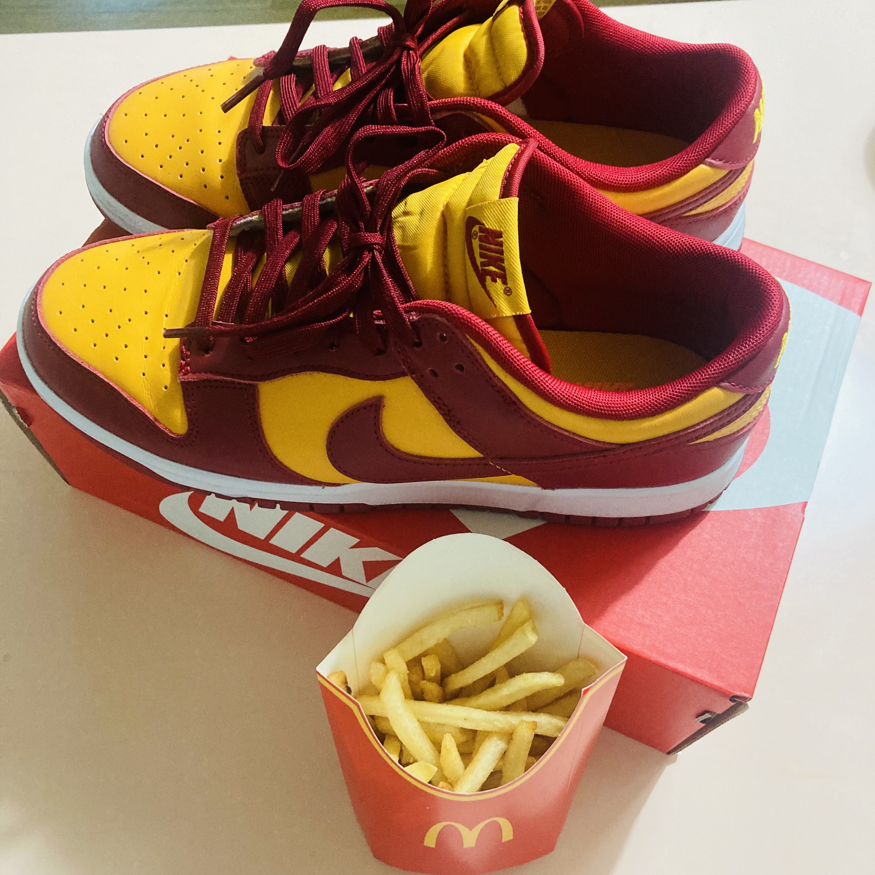 Nike NSW Big Swoosh Woven Jacket Black - Asia, Nike Dunk Low Retro Championship Gold 착용 스타일 - 2
