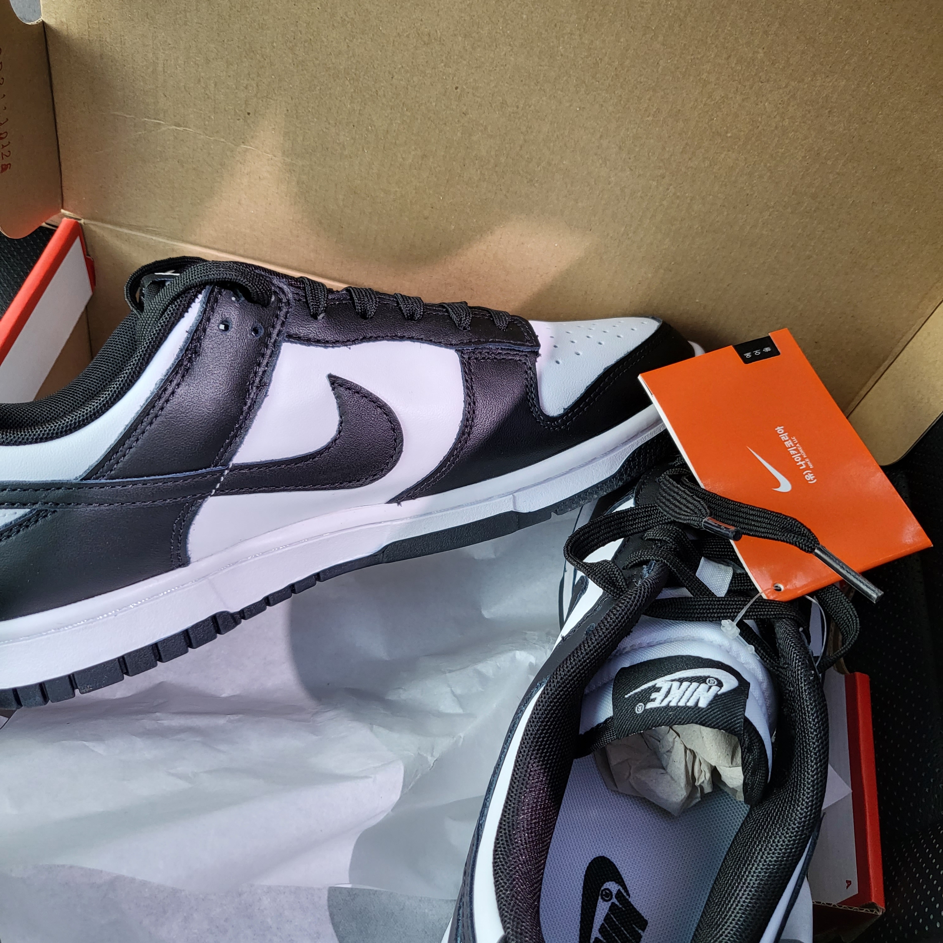 Nike Dunk Low Retro Black 착용 스타일