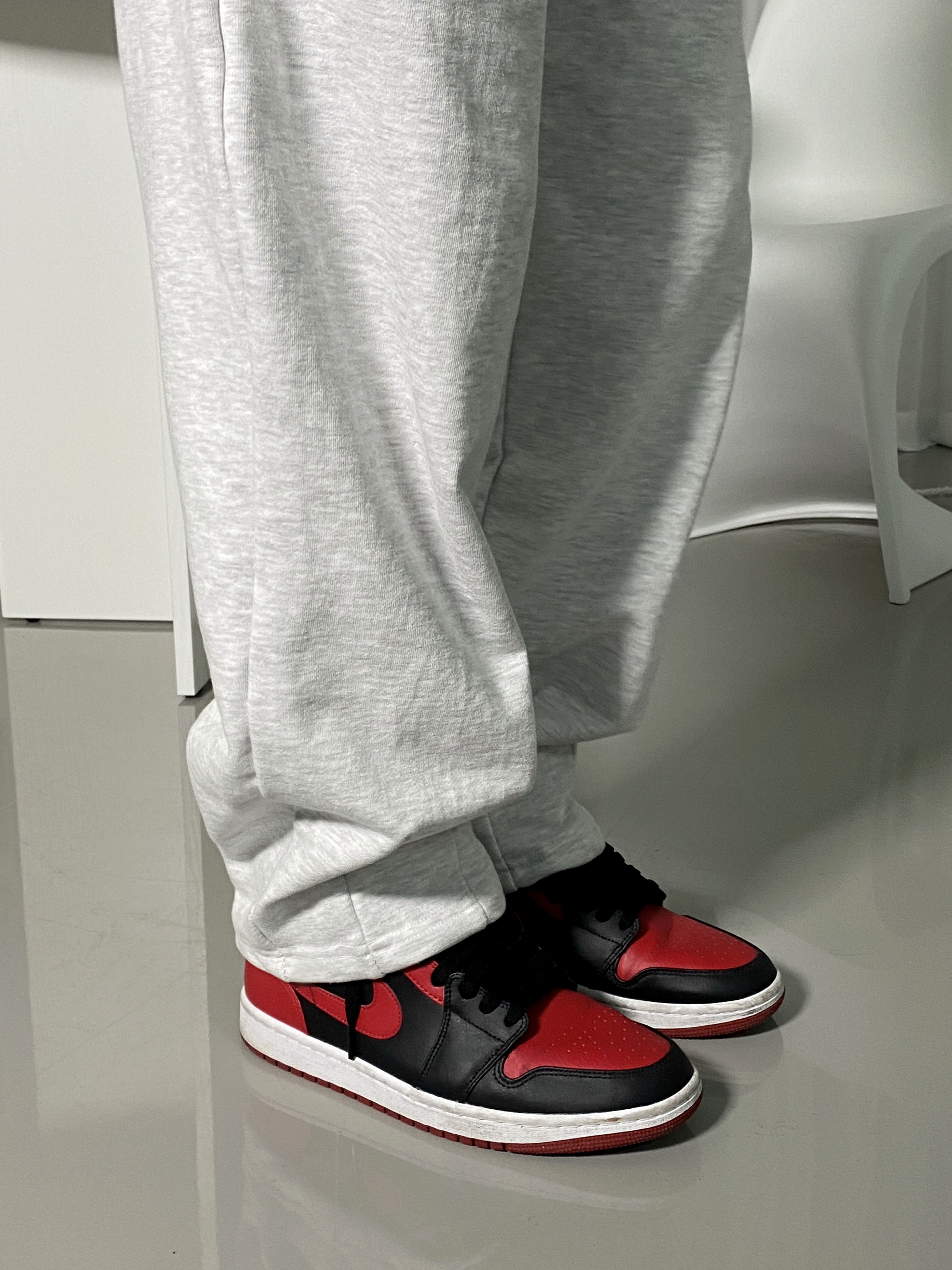 Jordan 1 Mid Bred Banned 2020 착용 스타일 - 3