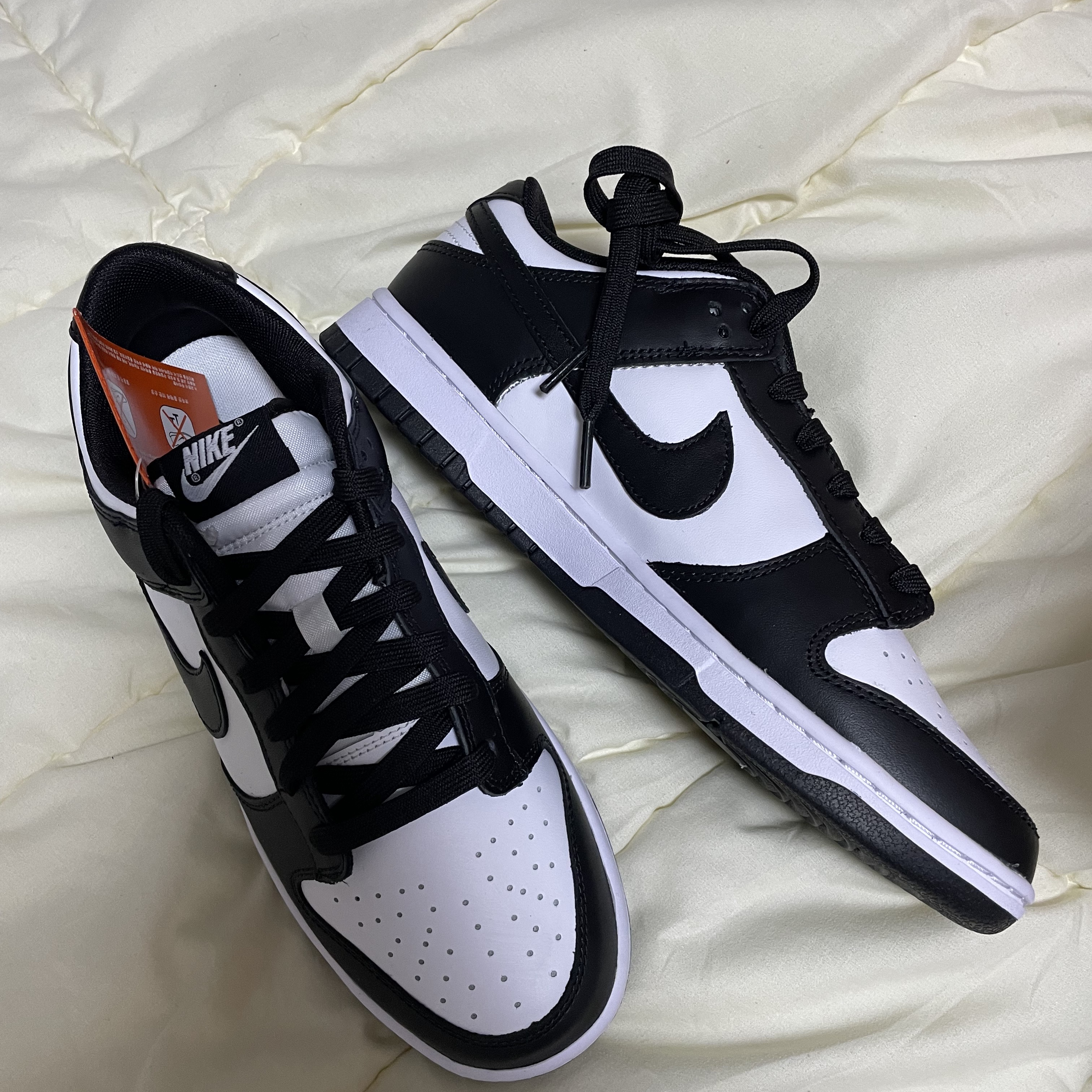 Nike Dunk Low Retro Black 착용 스타일