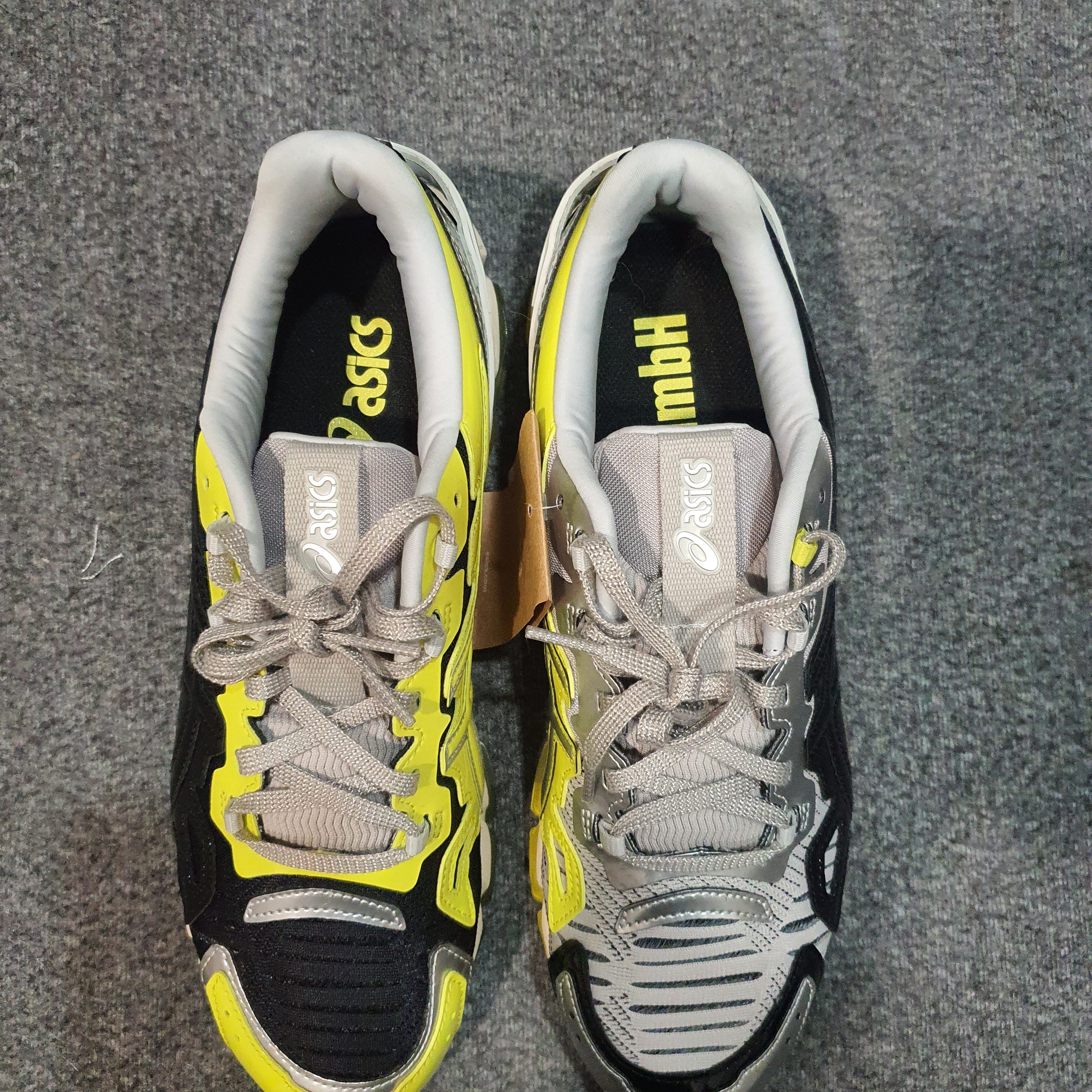 Asics x GmbH Gel-Quantum 360 6 Pure Silver Sour Yuzu 착용 스타일 - 1