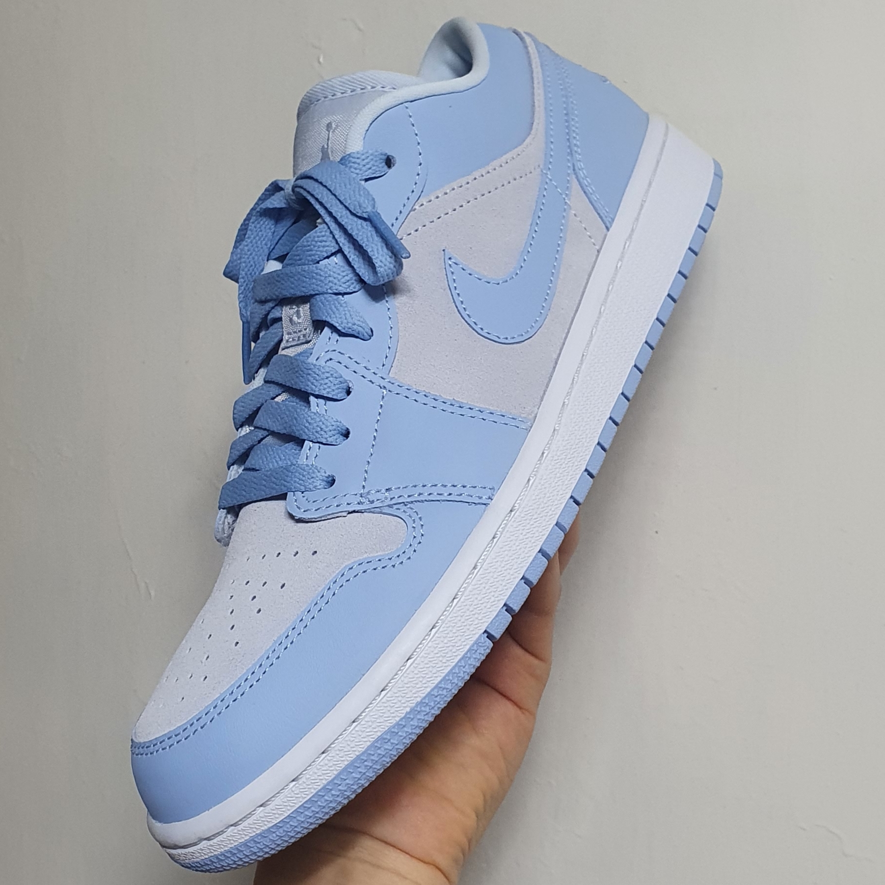 (W) Jordan 1 Low Aluminum 착용 스타일