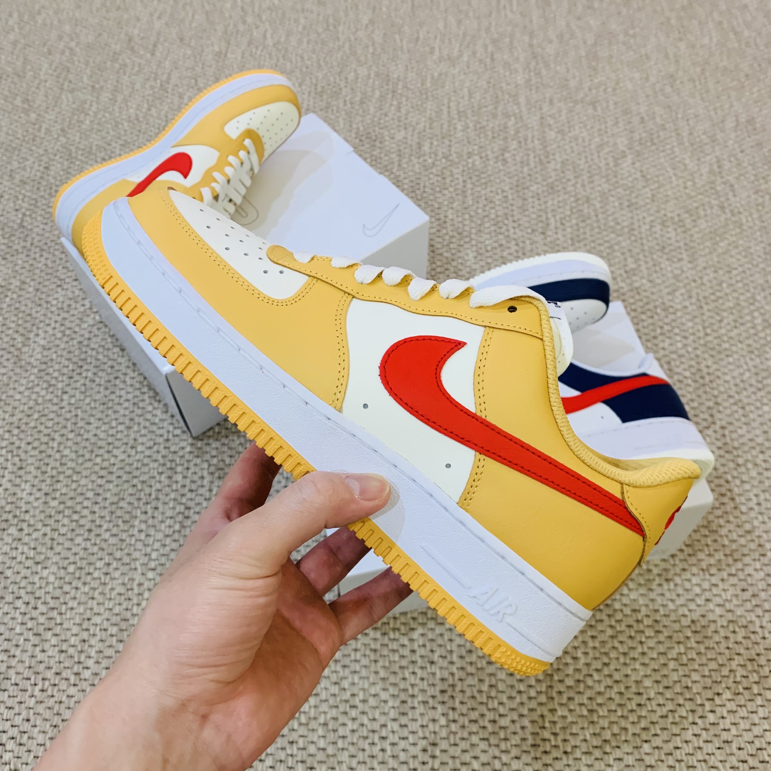Nike Air Force 1 '07 Low White, Nike x Tom Sachs Mars Yard Shoe 2.0 Space Camp 착용 스타일 - 3