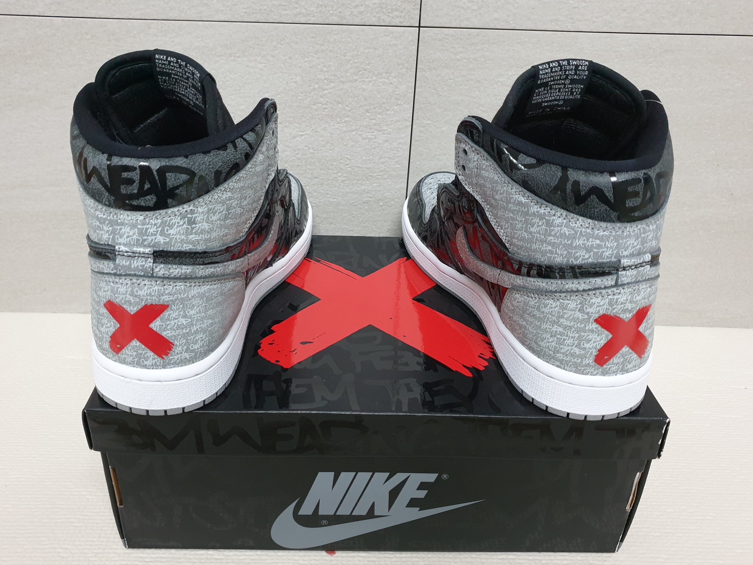 Jordan 1 Retro High OG Rebellionaire 착용 스타일 - 3