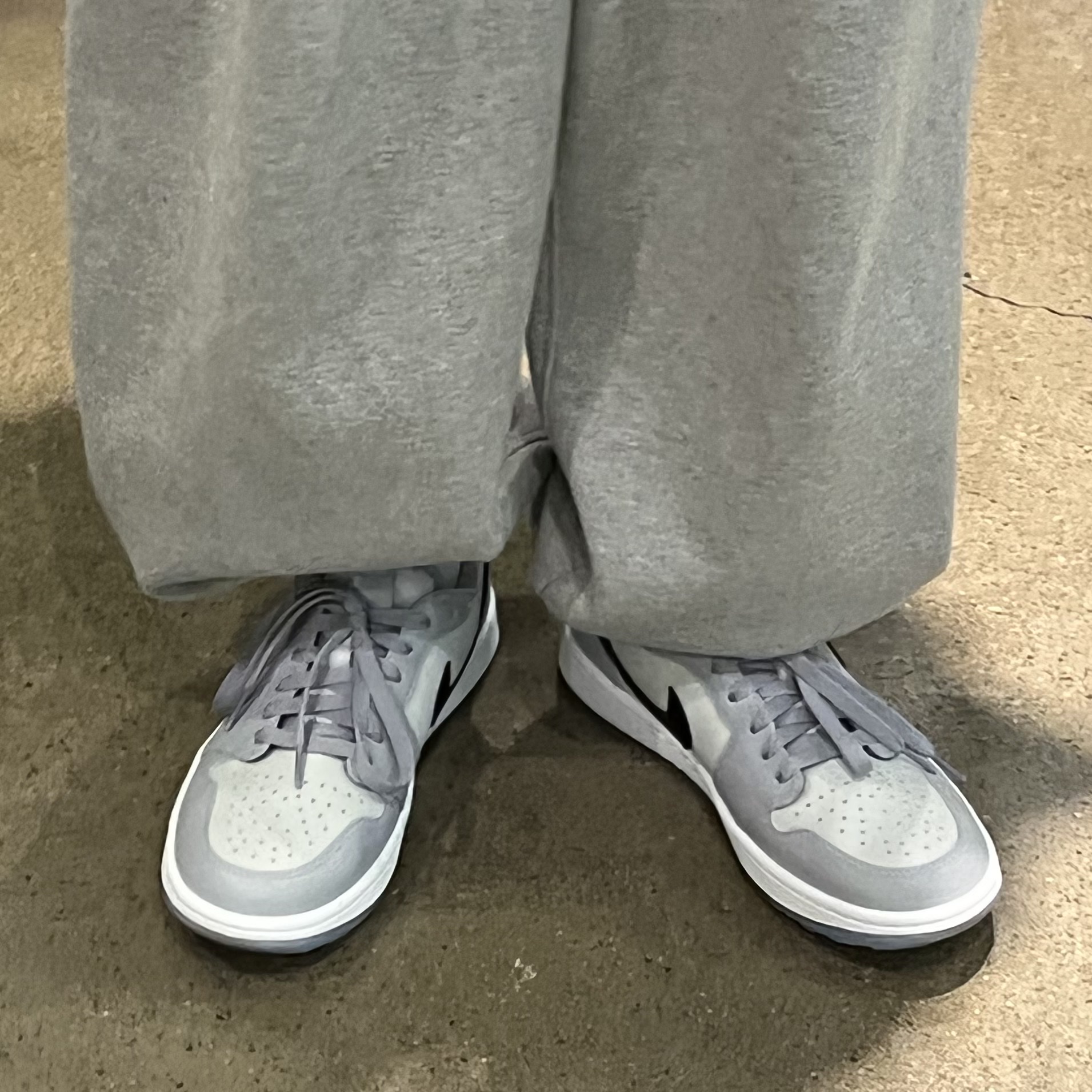 Jordan 1 Low Golf Wolf Grey 착용 스타일