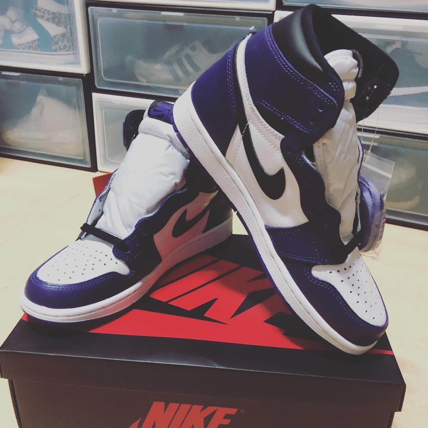 Jordan 1 Retro High OG Royal Toe, Jordan 1 Retro High OG Court Purple 2020 착용 스타일 - 2