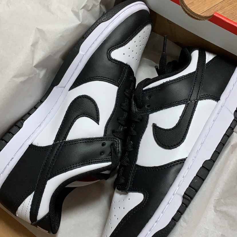 Nike Dunk Low Retro Black 착용 스타일