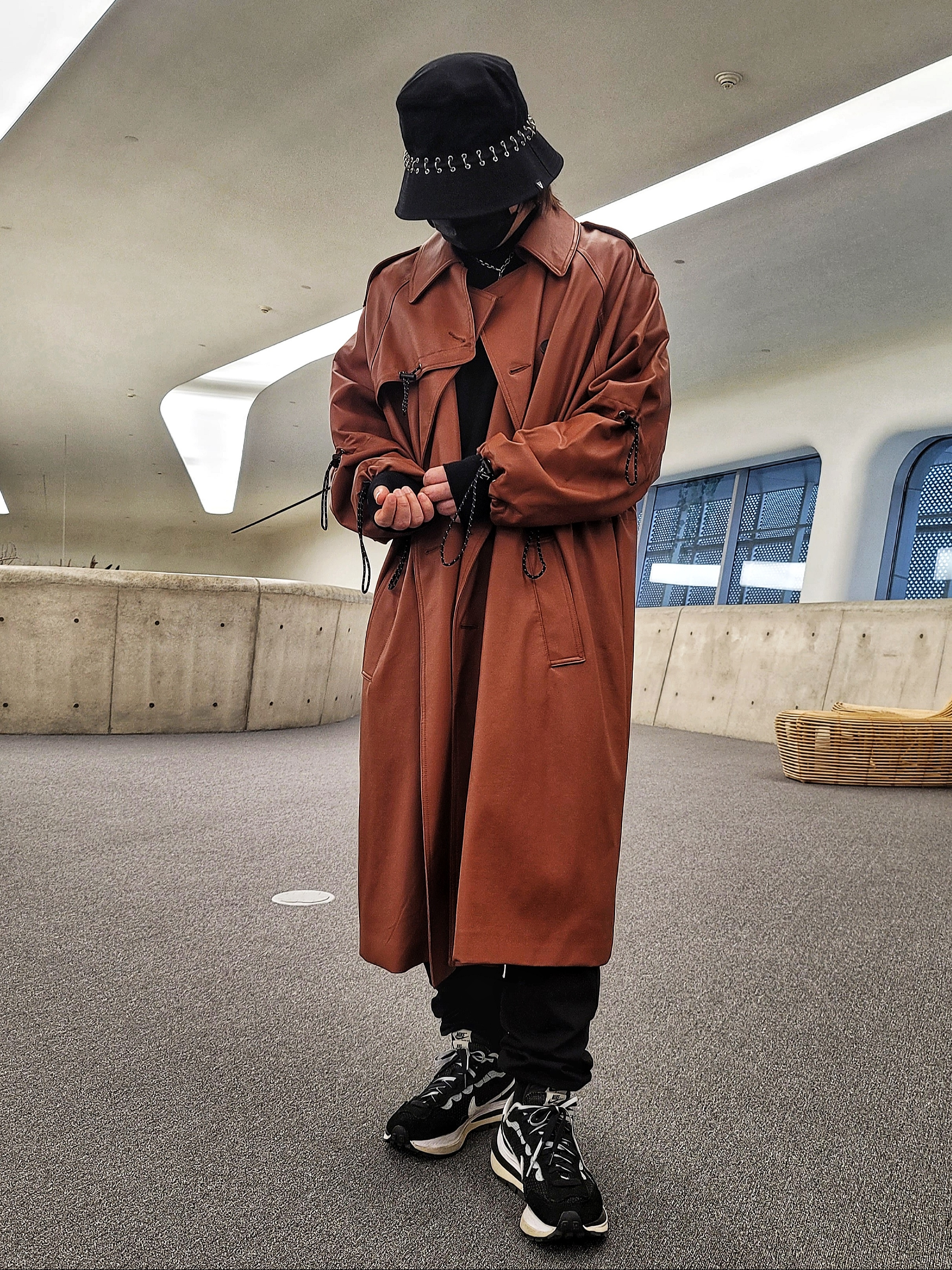 Nike x Sacai VaporWaffle Black White 착용 스타일 - 5