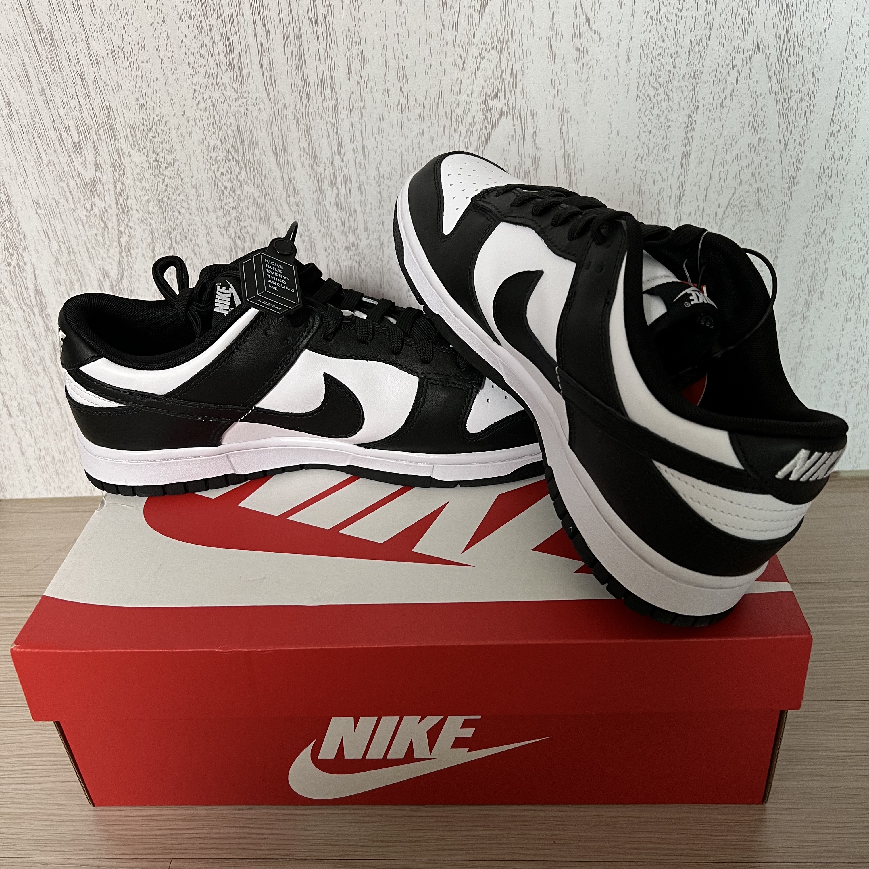 Nike Dunk Low Retro Black 착용 스타일