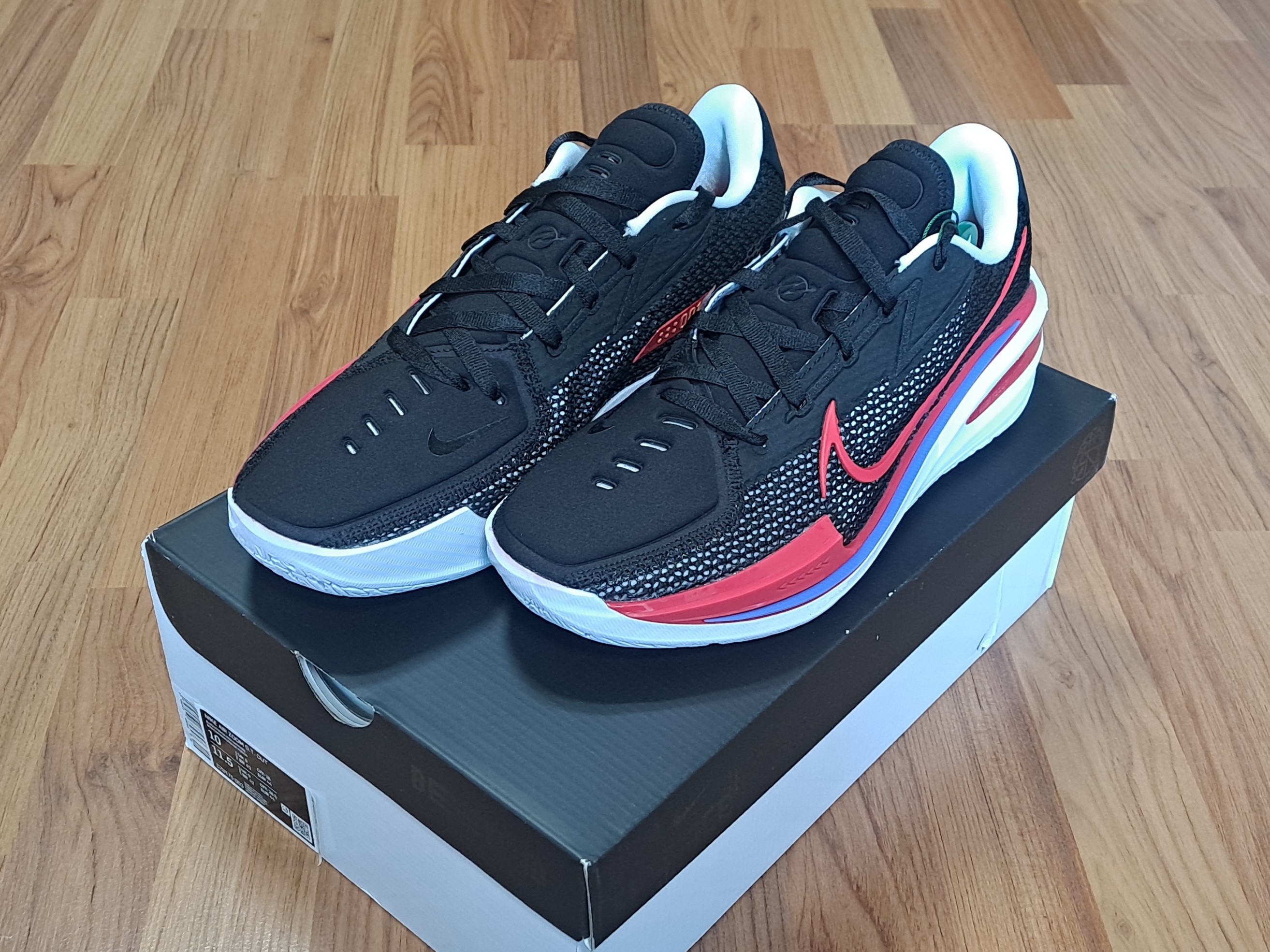 Nike Air Zoom GT Cut Black Fusion Red 착용 스타일 - 2