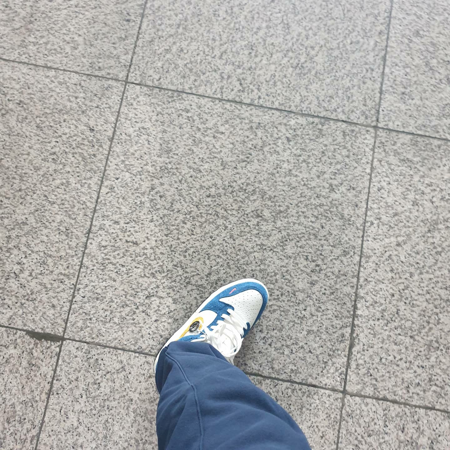 Nike x Kasina Dunk Low 80's Bus 착용 스타일 - 2