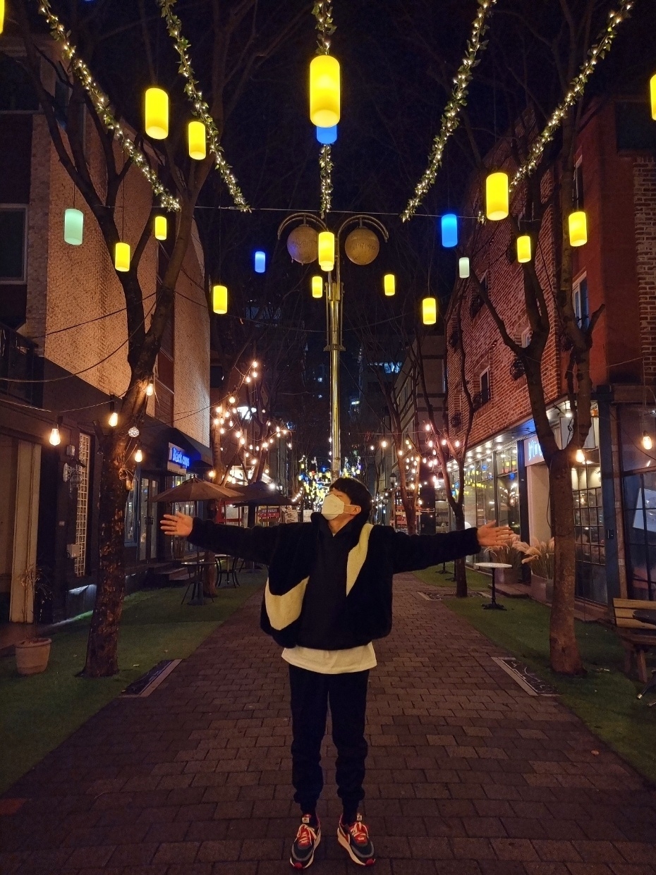 Nike x Sacai x Undercover LDWaffle Midnight Spruce University Red, (W) Nike NSW Faux Fur Jacket Black - US/EU 착용 스타일