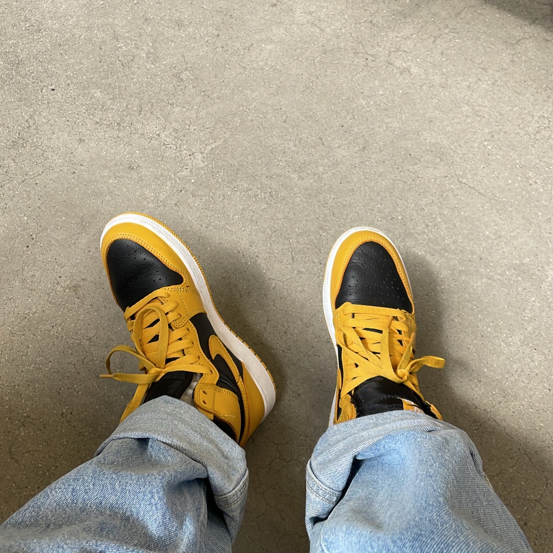 (GS) Jordan 1 Retro High OG Pollen 착용 스타일