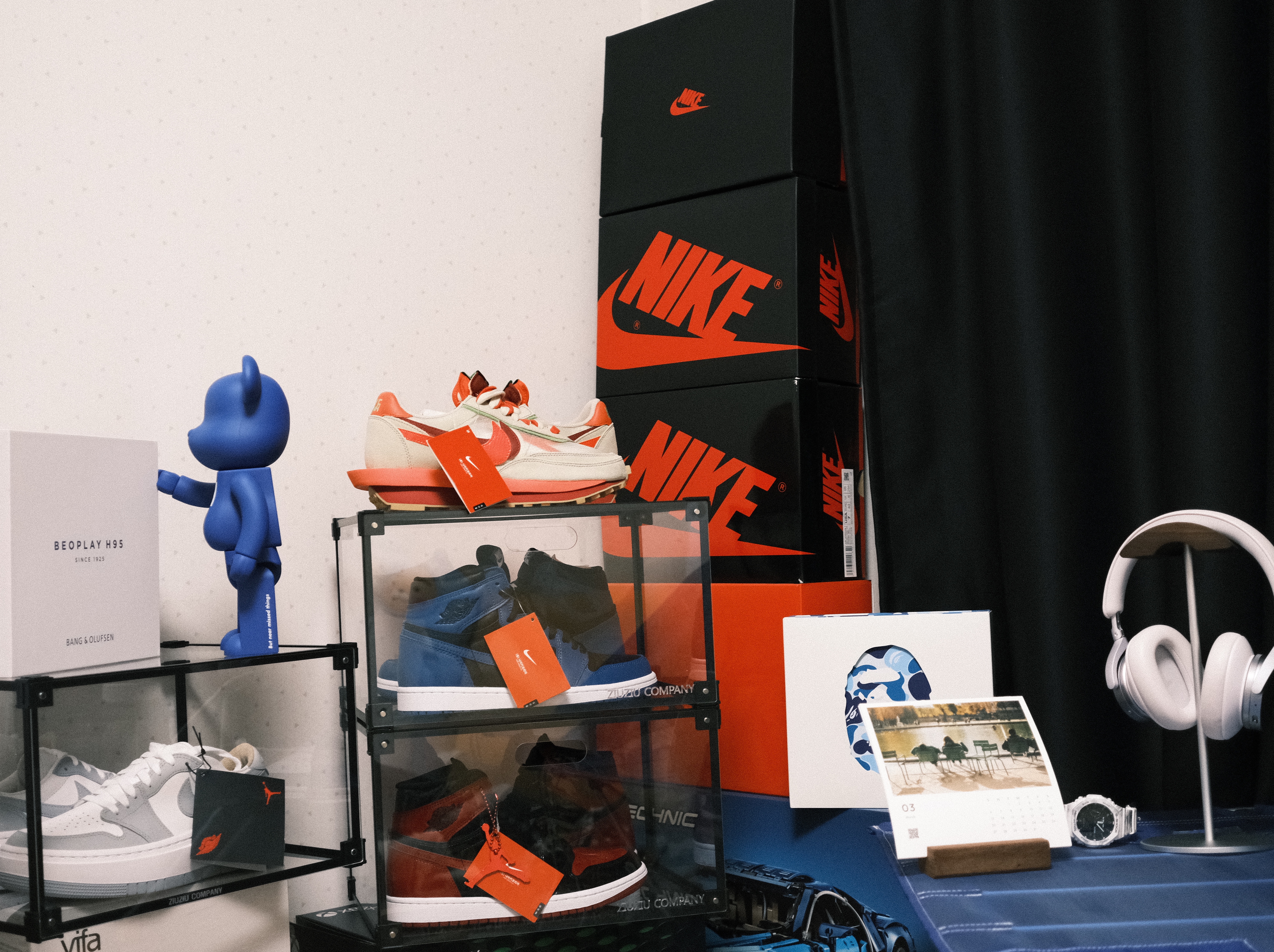 (W) Jordan 1 Elevate Low White and Wolf Grey, Bearbrick x Ader Error 400% 착용 스타일 - 2