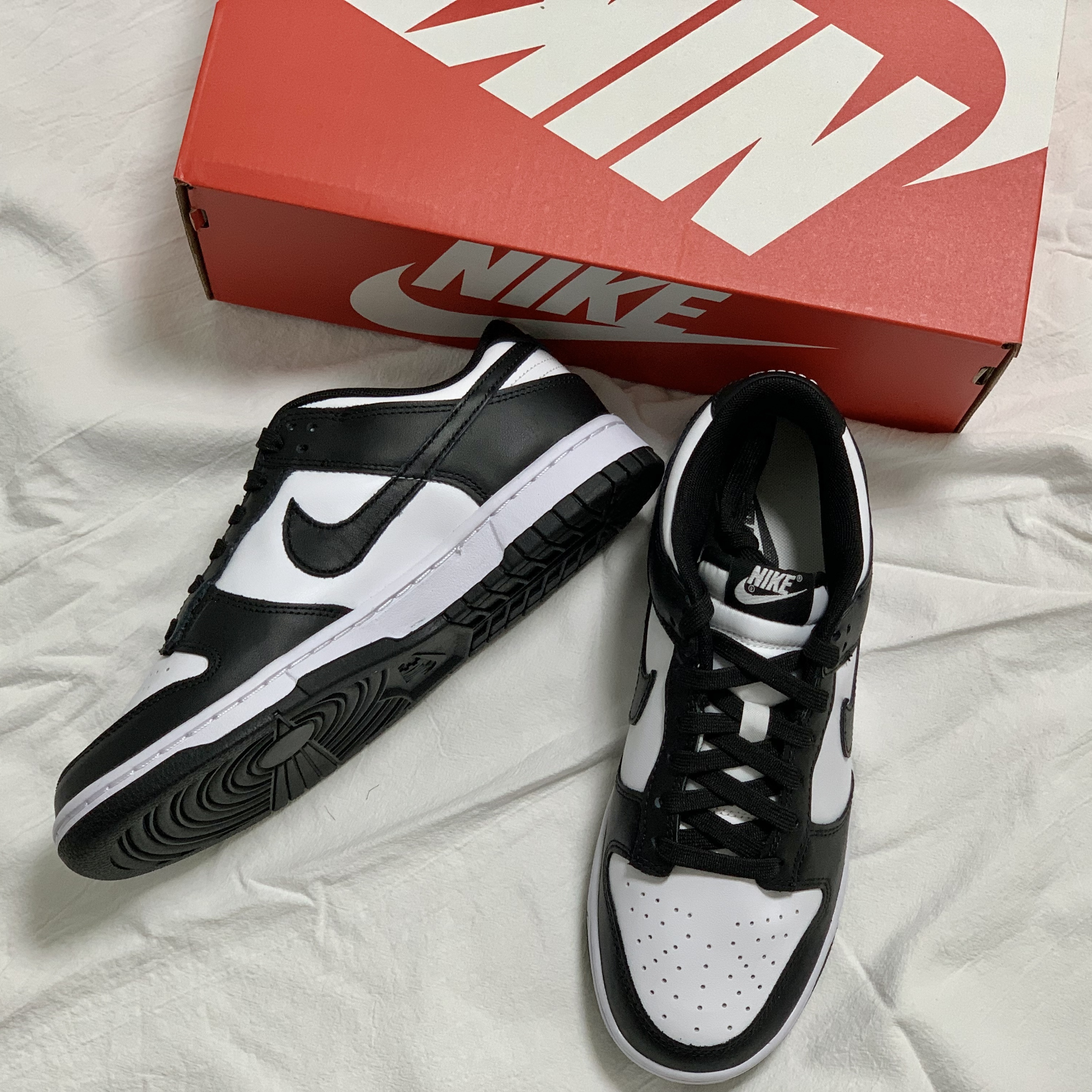 Nike Dunk Low Retro Black 착용 스타일 - 1