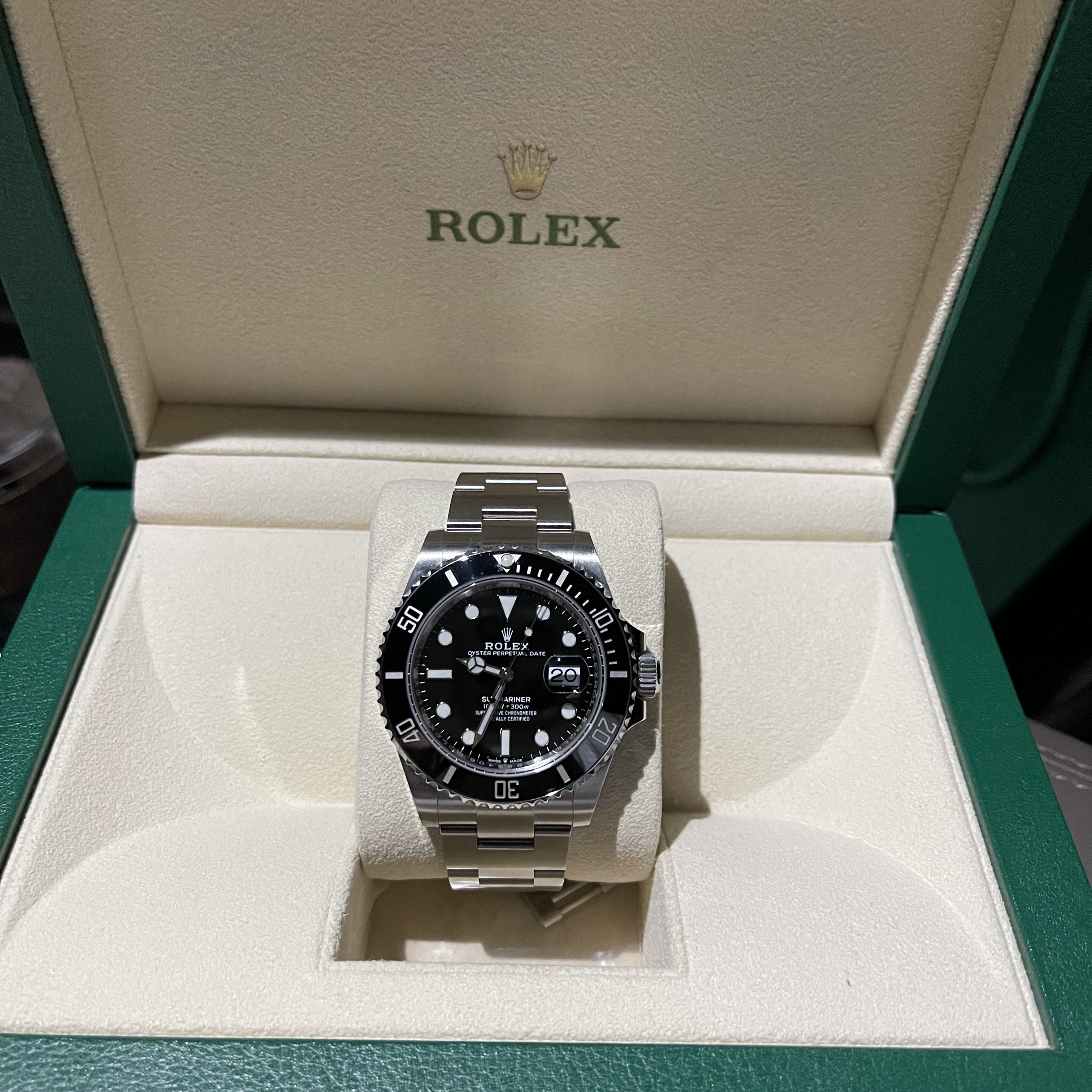 Rolex Submariner Date 41mm 126610LN Black Oyster 착용 스타일 - 1
