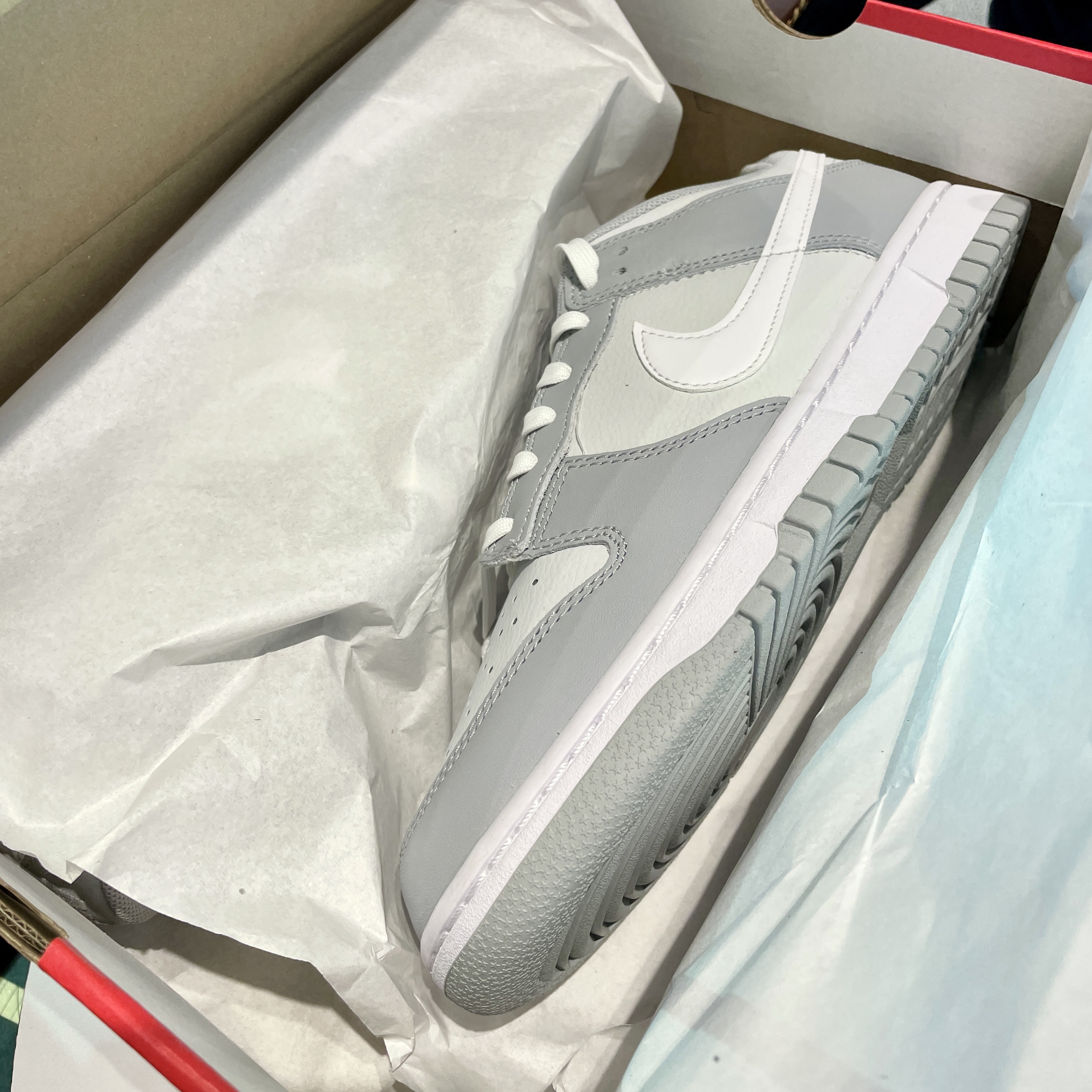 Nike Dunk Low Retro Wolf Grey 착용 스타일