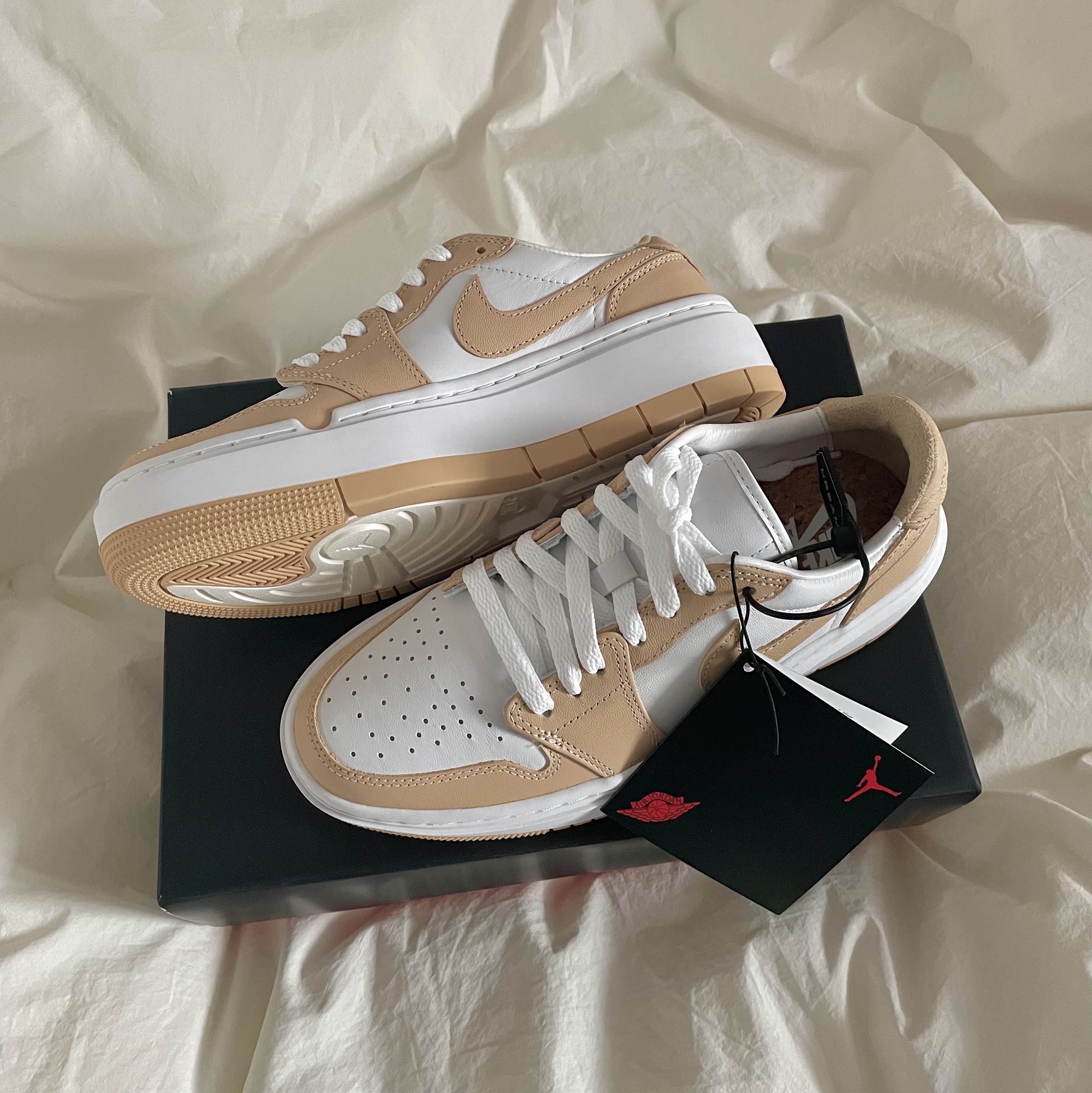 (W) Jordan 1 Elevate Low White Onyx 착용 스타일