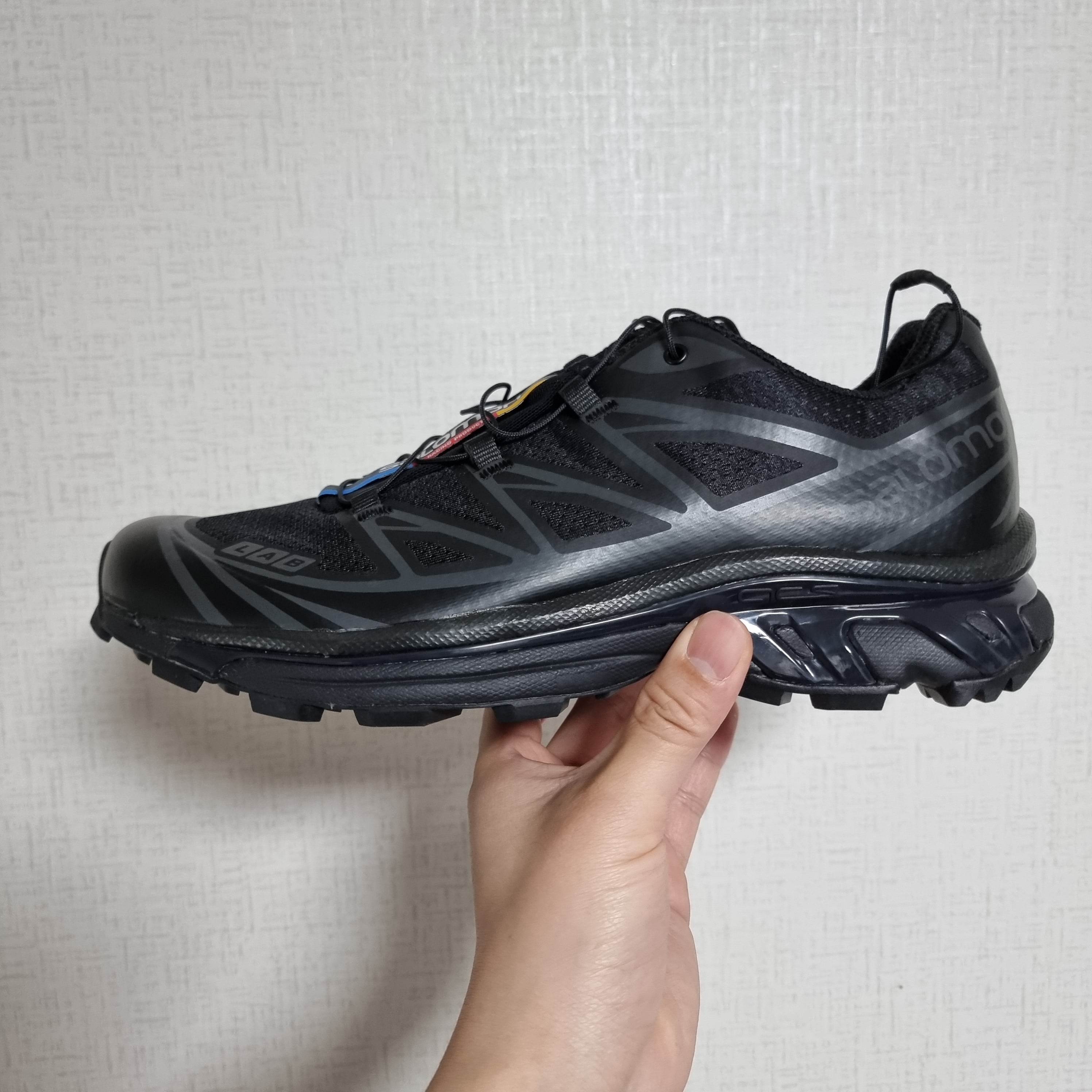 Salomon XT-6 ADV Black 착용 스타일 - 2