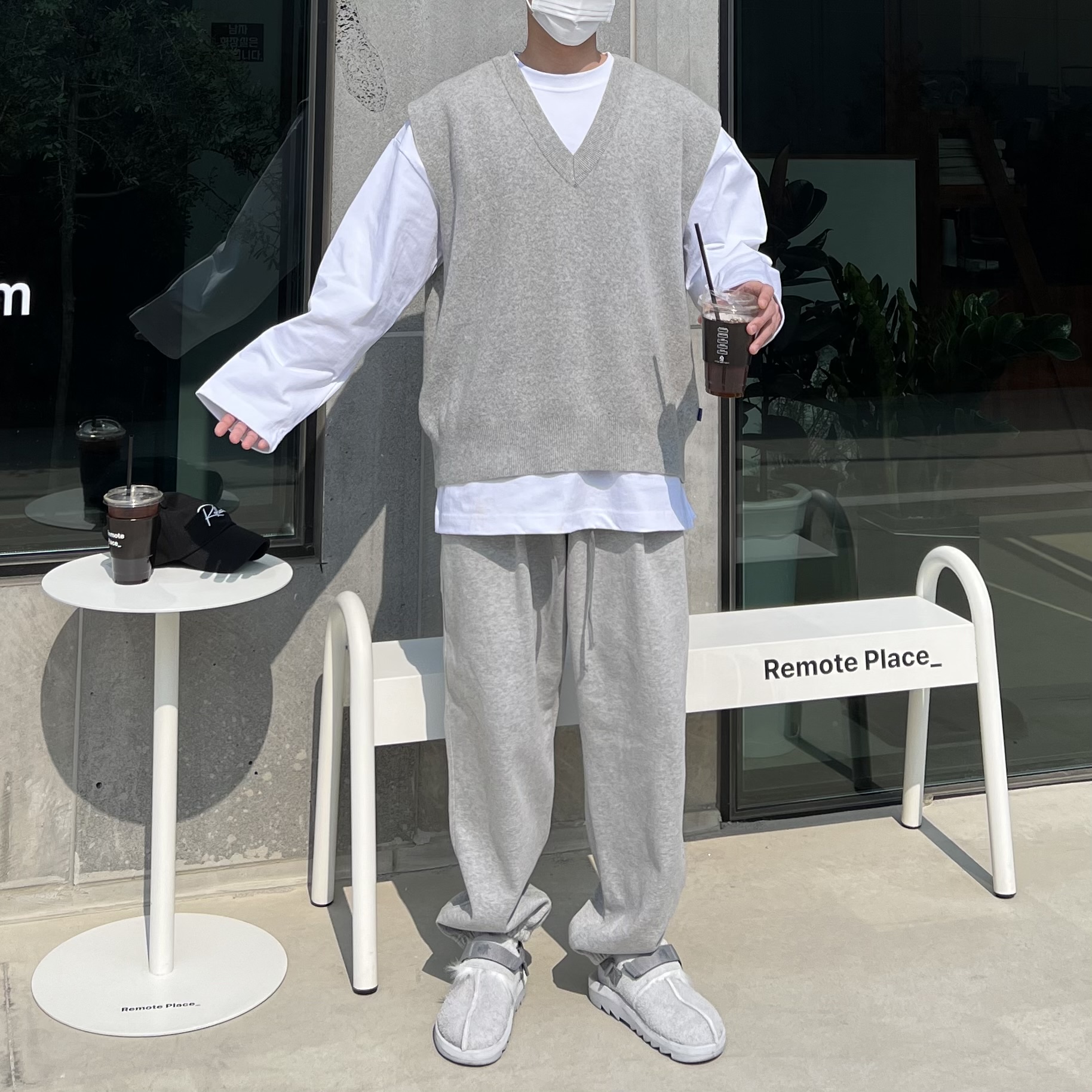 Reebok x END. Beatnik Grey 착용 스타일 - 2