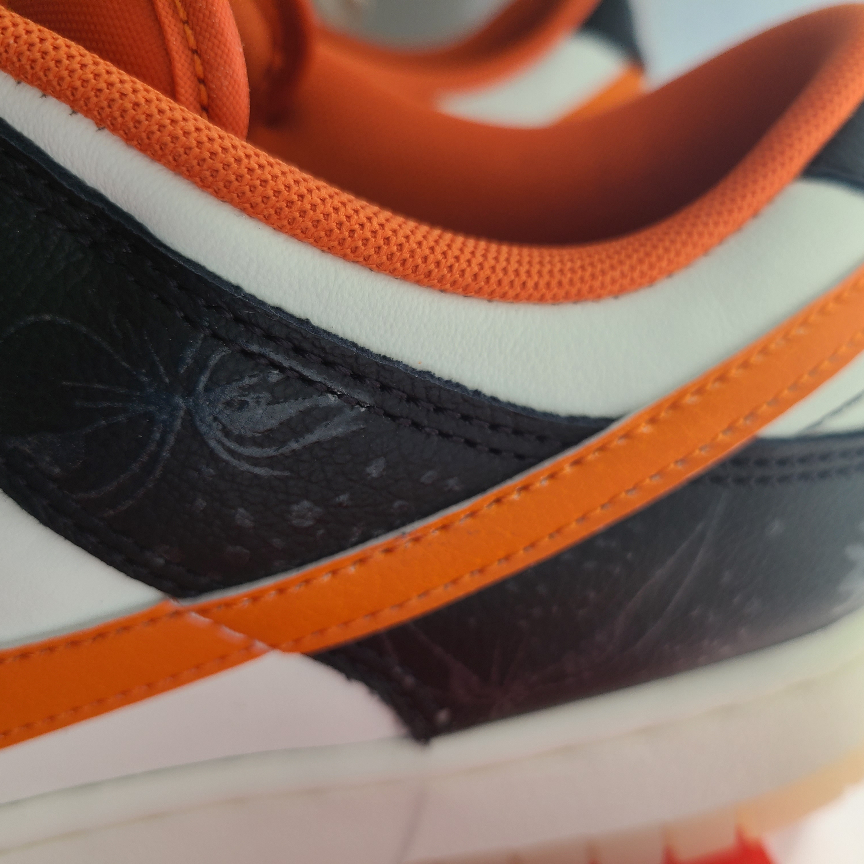 Nike Dunk Low Retro PRM Halloween 착용 스타일 - 4
