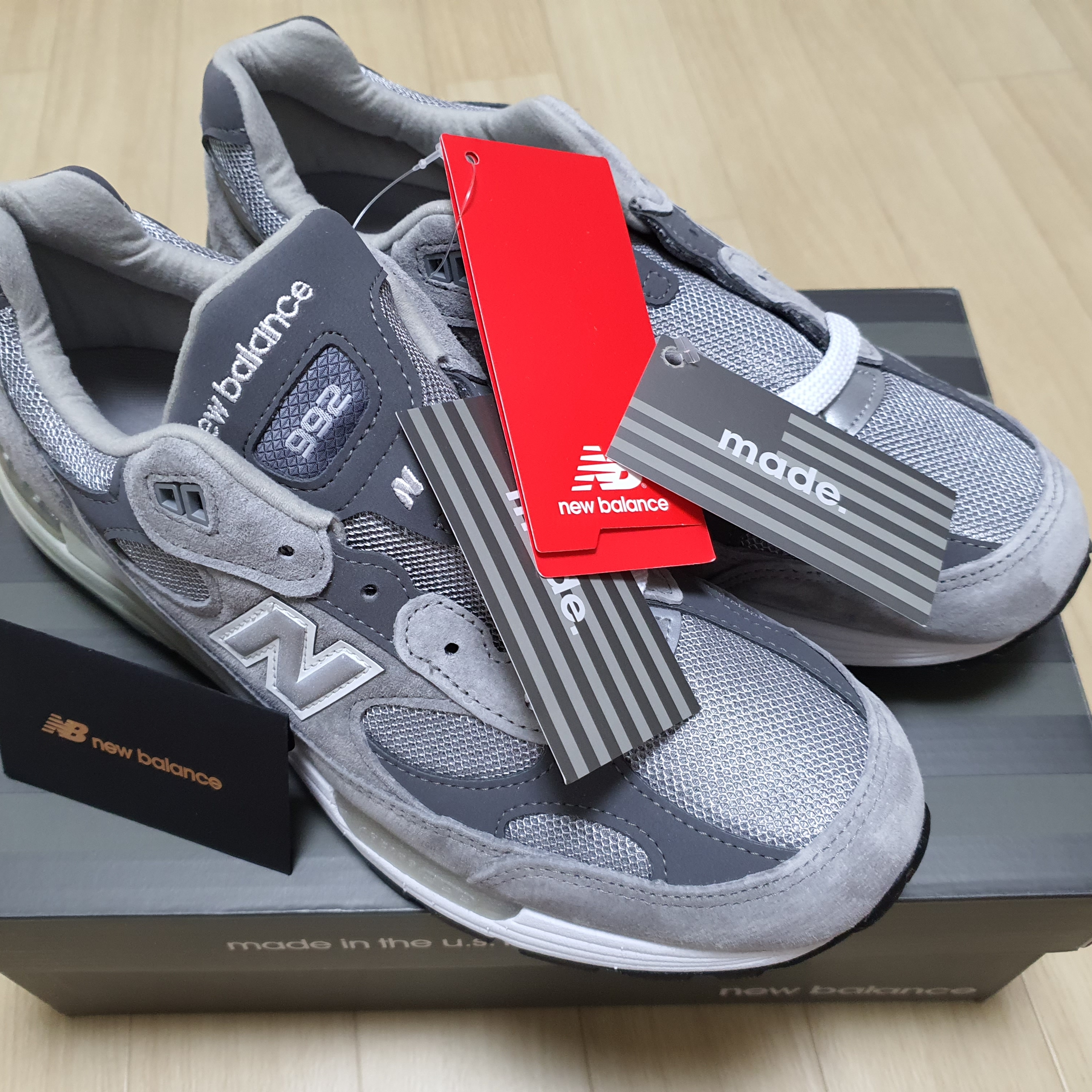 New Balance 992 Made in USA Grey - D Standard 착용 스타일 - 1