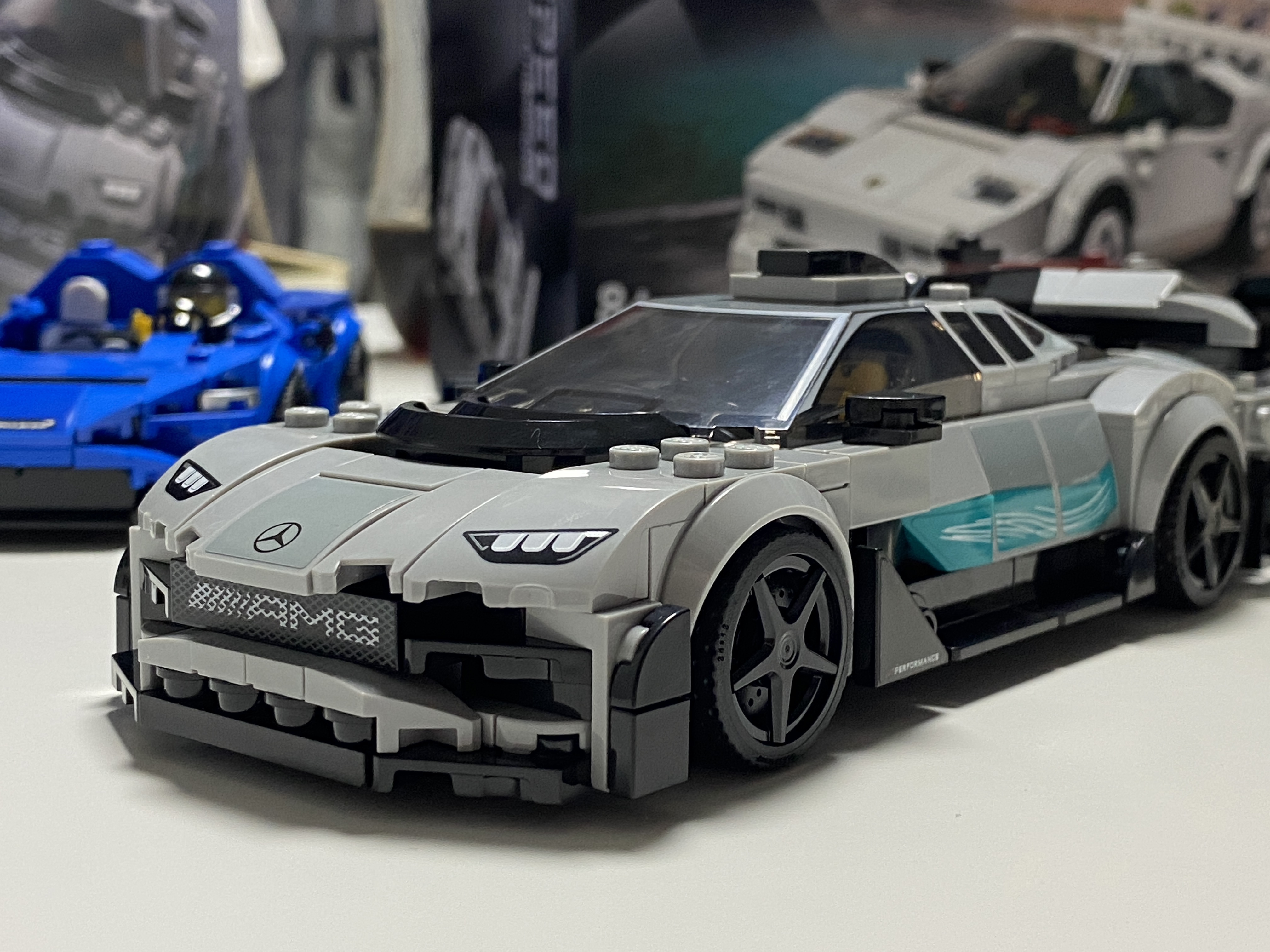 Lego Mercedes-AMG F1 W12 E Performance & Mercedes-AMG Project One 착용 스타일 - 3