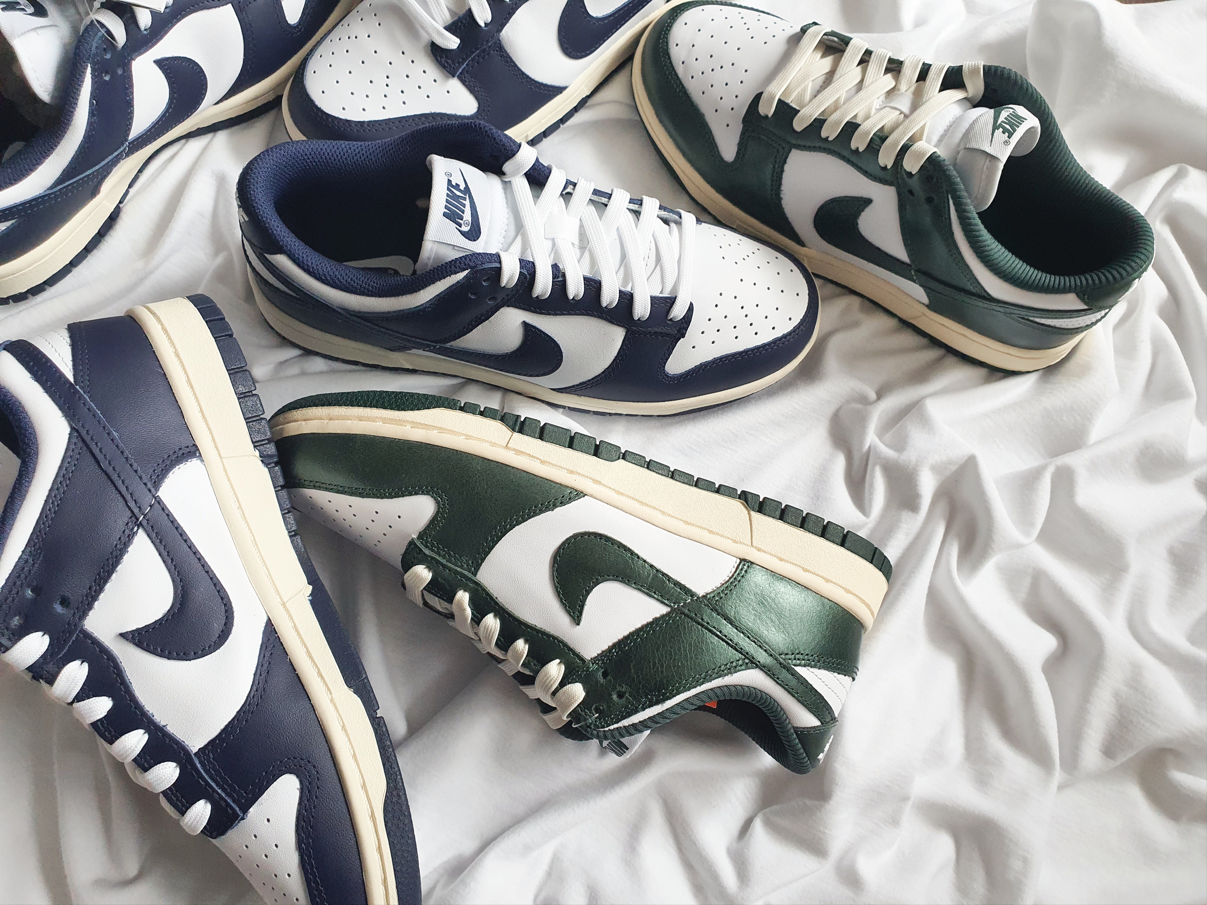(W) Nike Dunk Low Vintage Green, (W) Nike Dunk Low Vintage Midnight Navy 착용 스타일