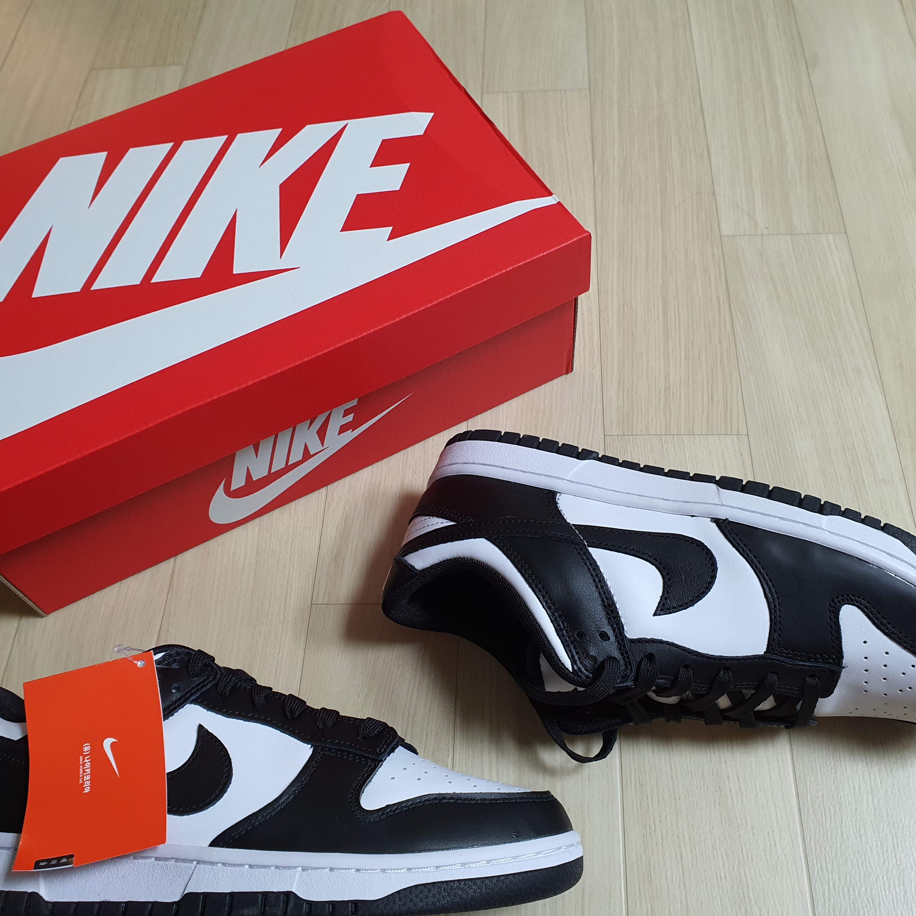 Nike Dunk Low Retro Black, (W) Nike Dunk Low Black 착용 스타일 - 1