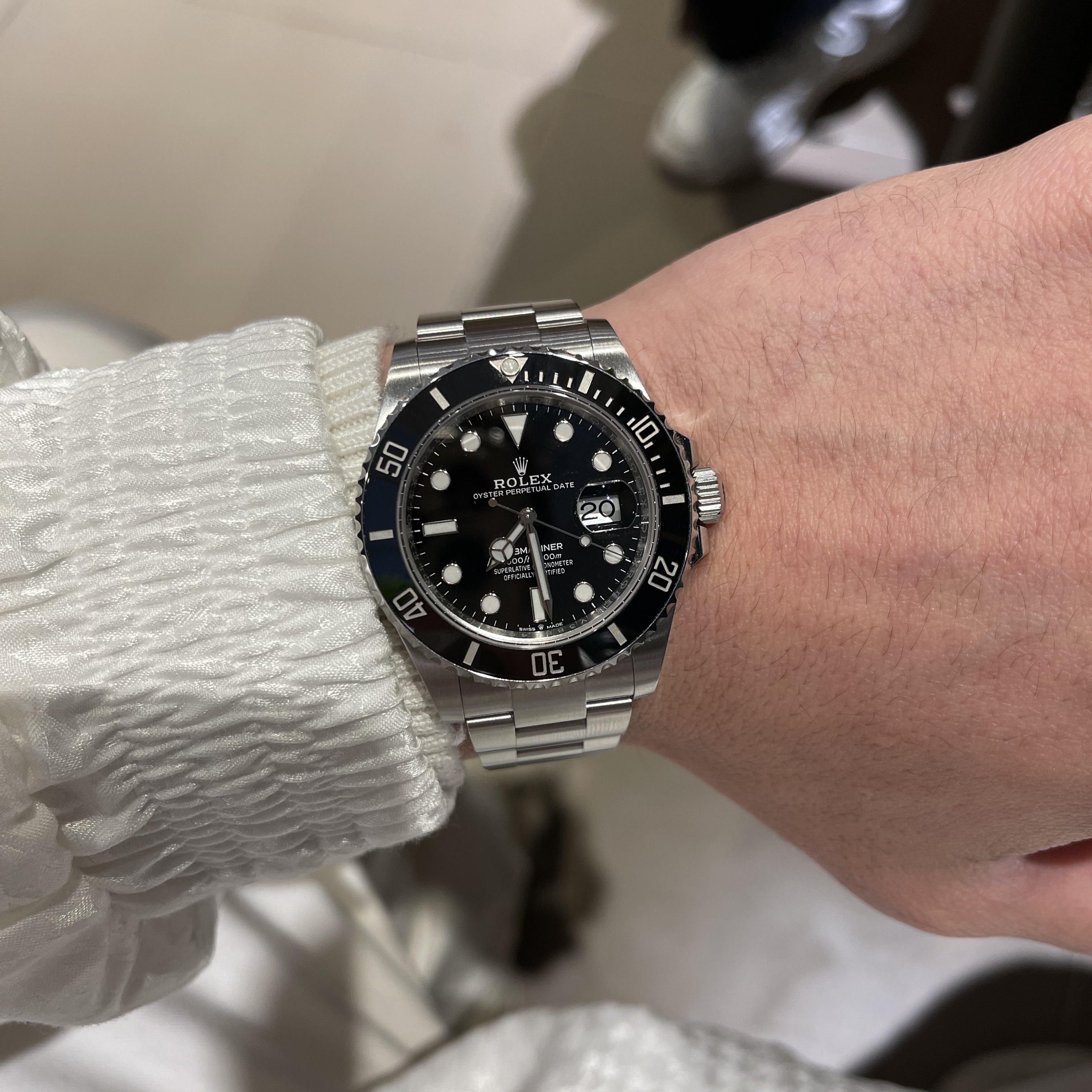 Rolex Submariner Date 41mm 126610LN Black Oyster 착용 스타일 - 2