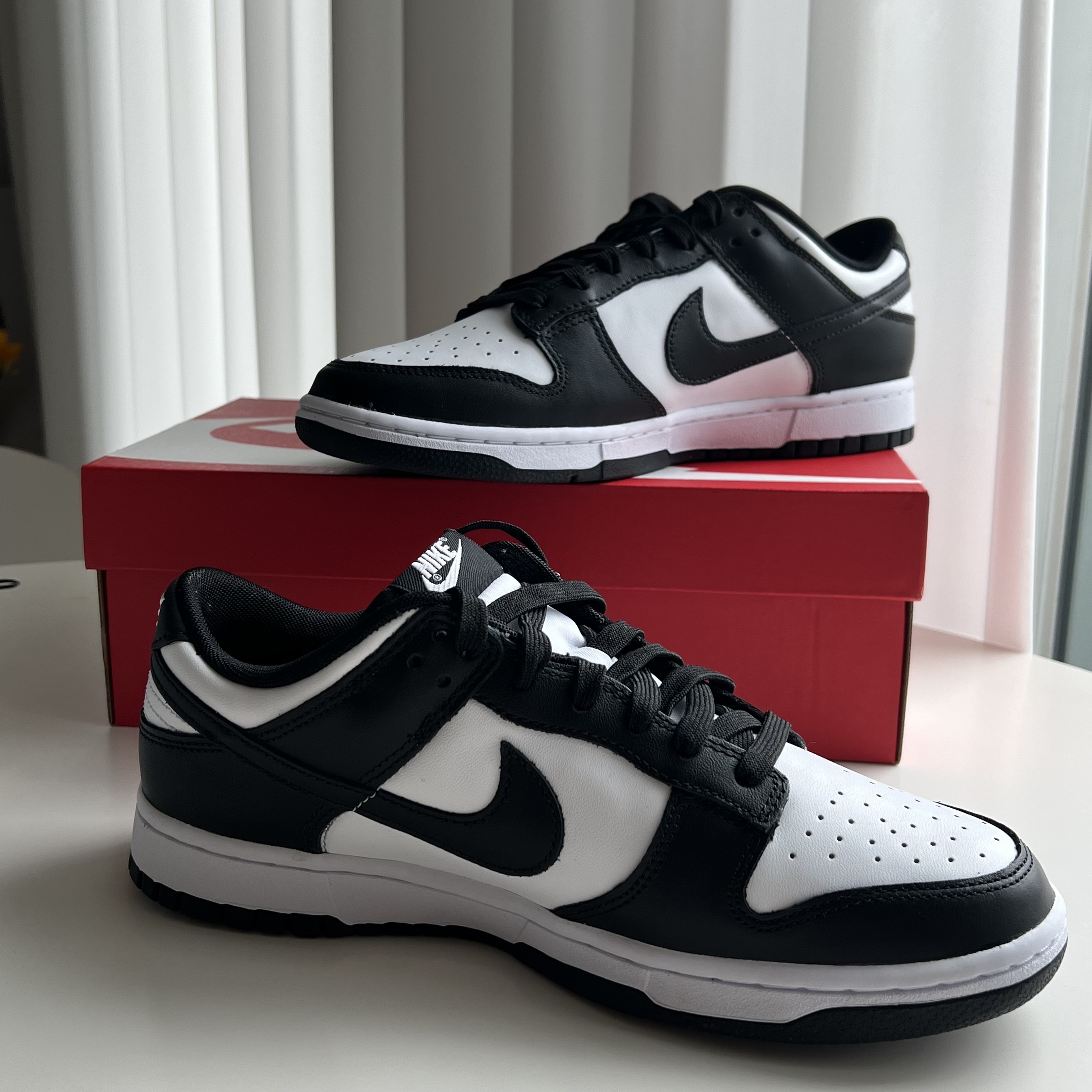 Nike Dunk Low Retro Black 착용 스타일 - 2