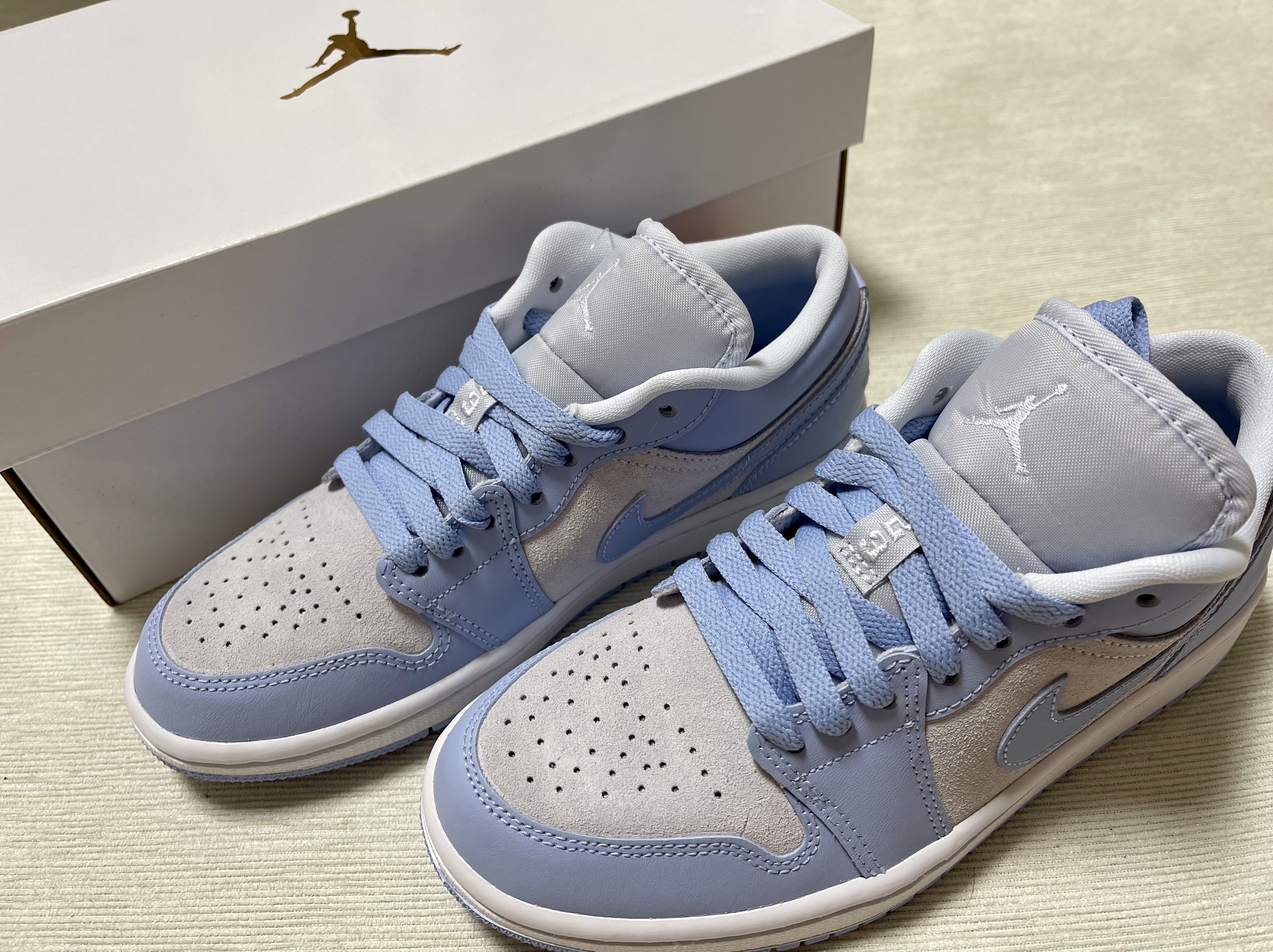 (W) Jordan 1 Low Aluminum 착용 스타일 - 2