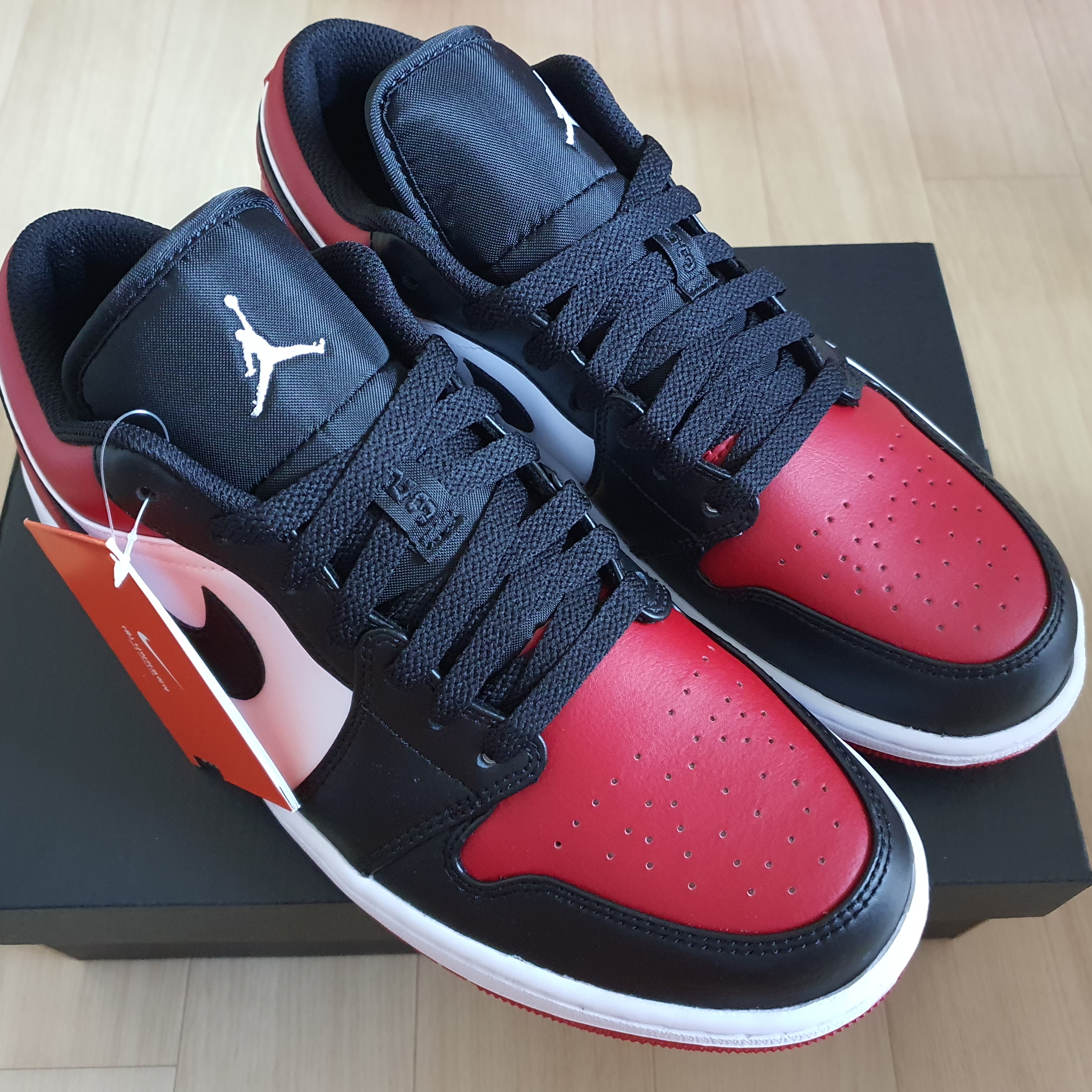 Jordan 1 Low Bred Toe 착용 스타일 - 1