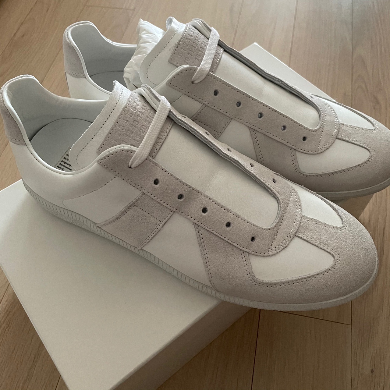 Maison Margiela Calfskin Replica Sneakers White 착용 스타일 - 1