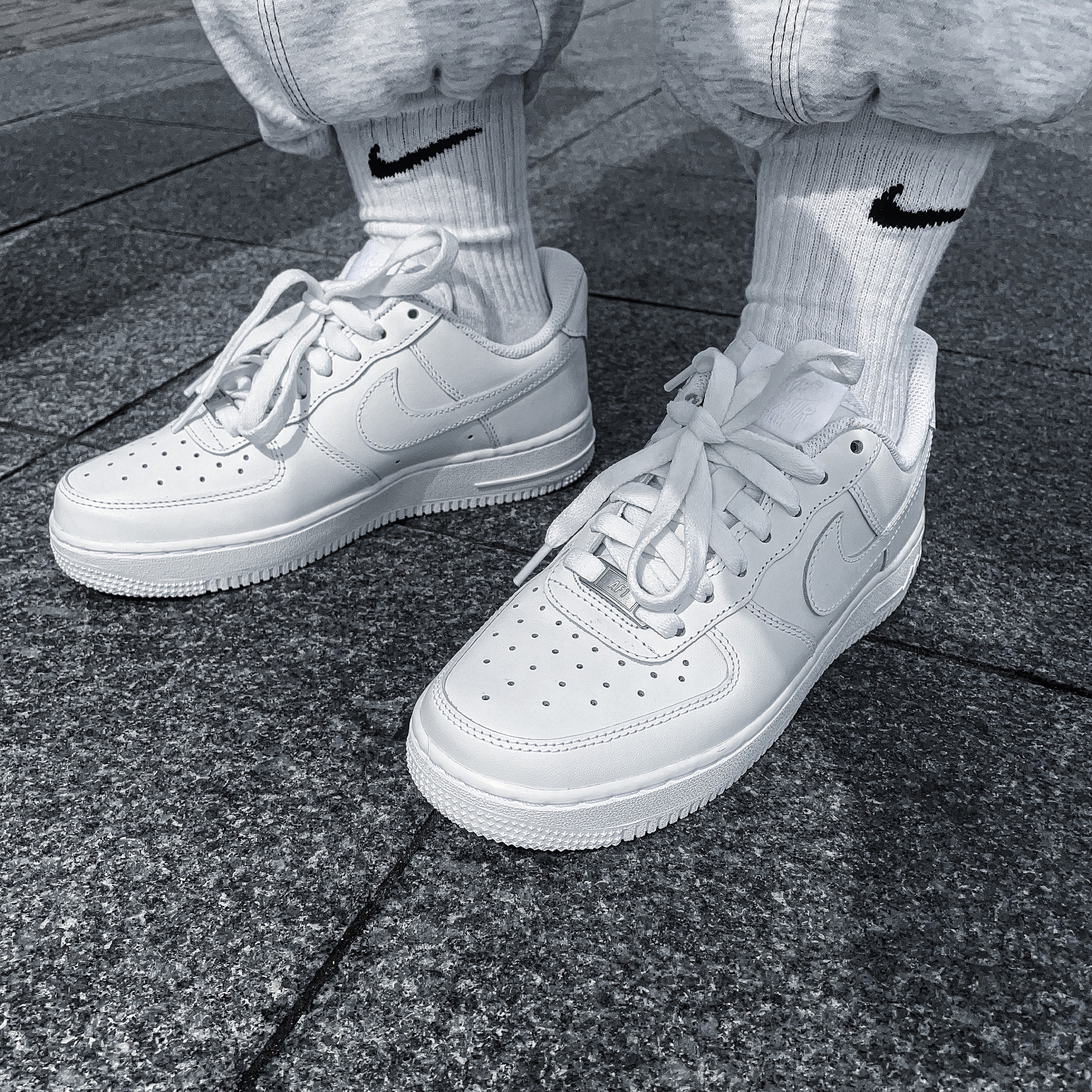 Nike Air Force 1 '07 Low White 착용 스타일