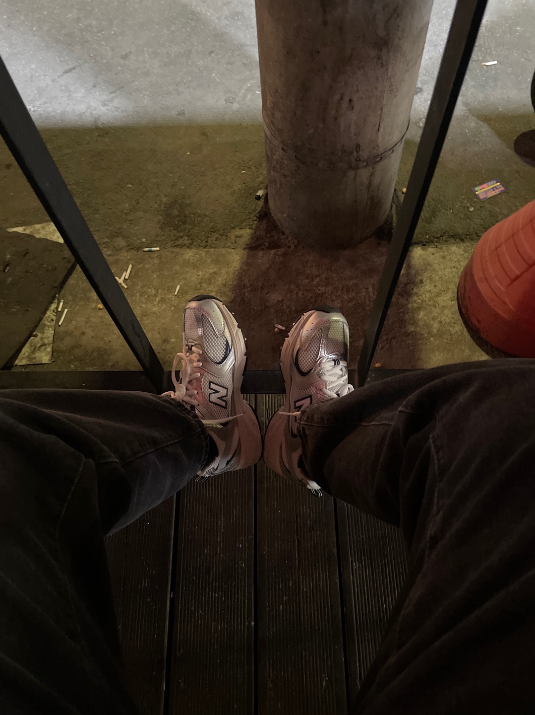 New Balance 530 Steel Grey 착용 스타일