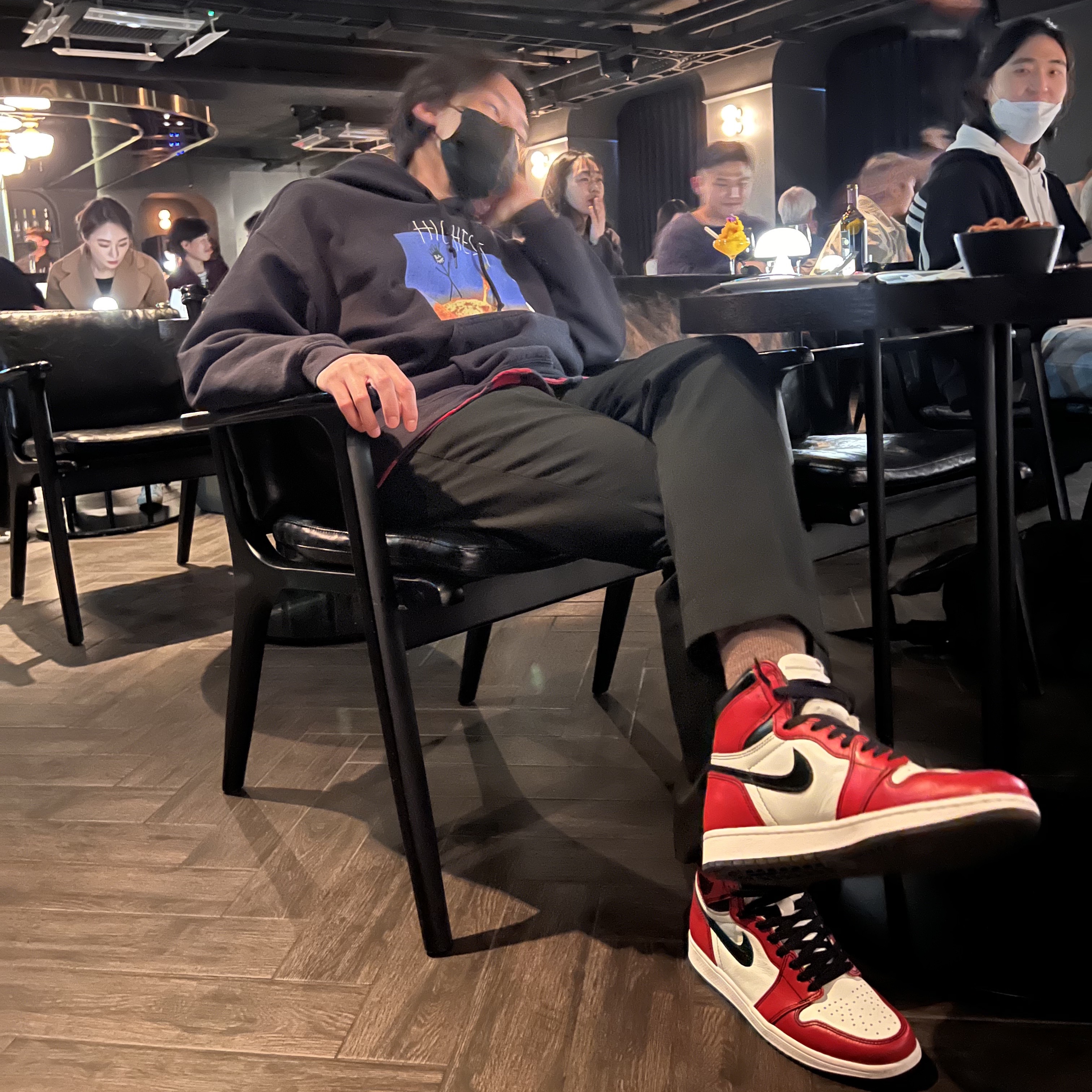 Jordan 1 Retro High OG Defiant SB LA to Chicago 착용 스타일