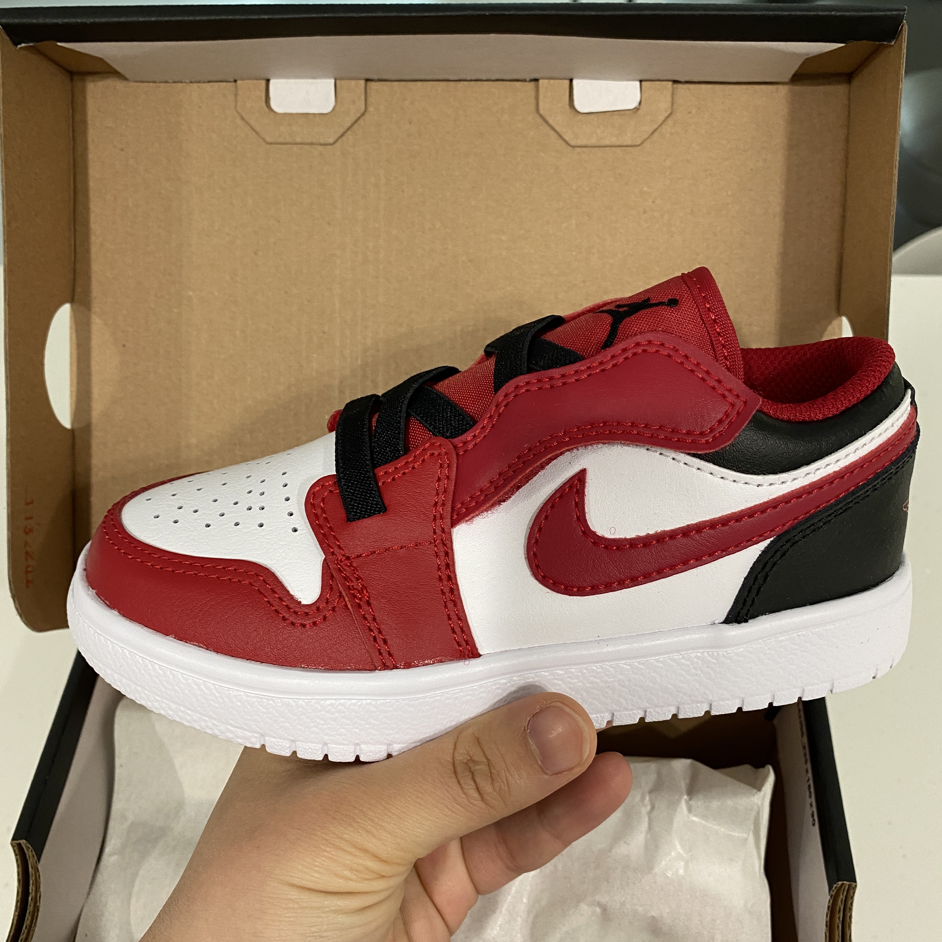 (PS) Jordan 1 Low Alt White Gym Red Black 착용 스타일